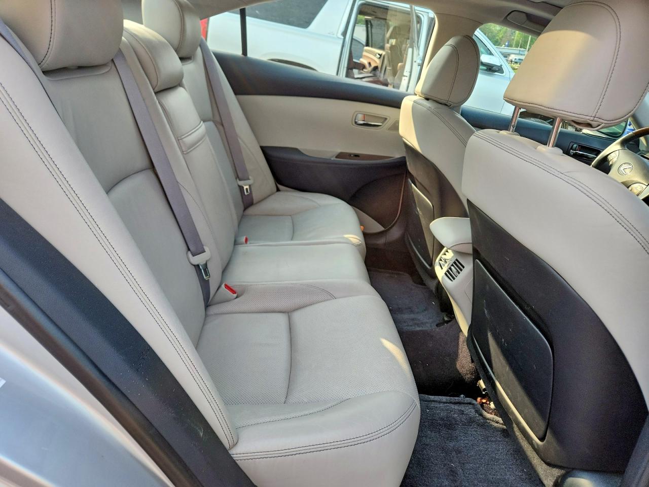 2012 Lexus Es 350 Silver vin: JTHBK1EG7C2484304