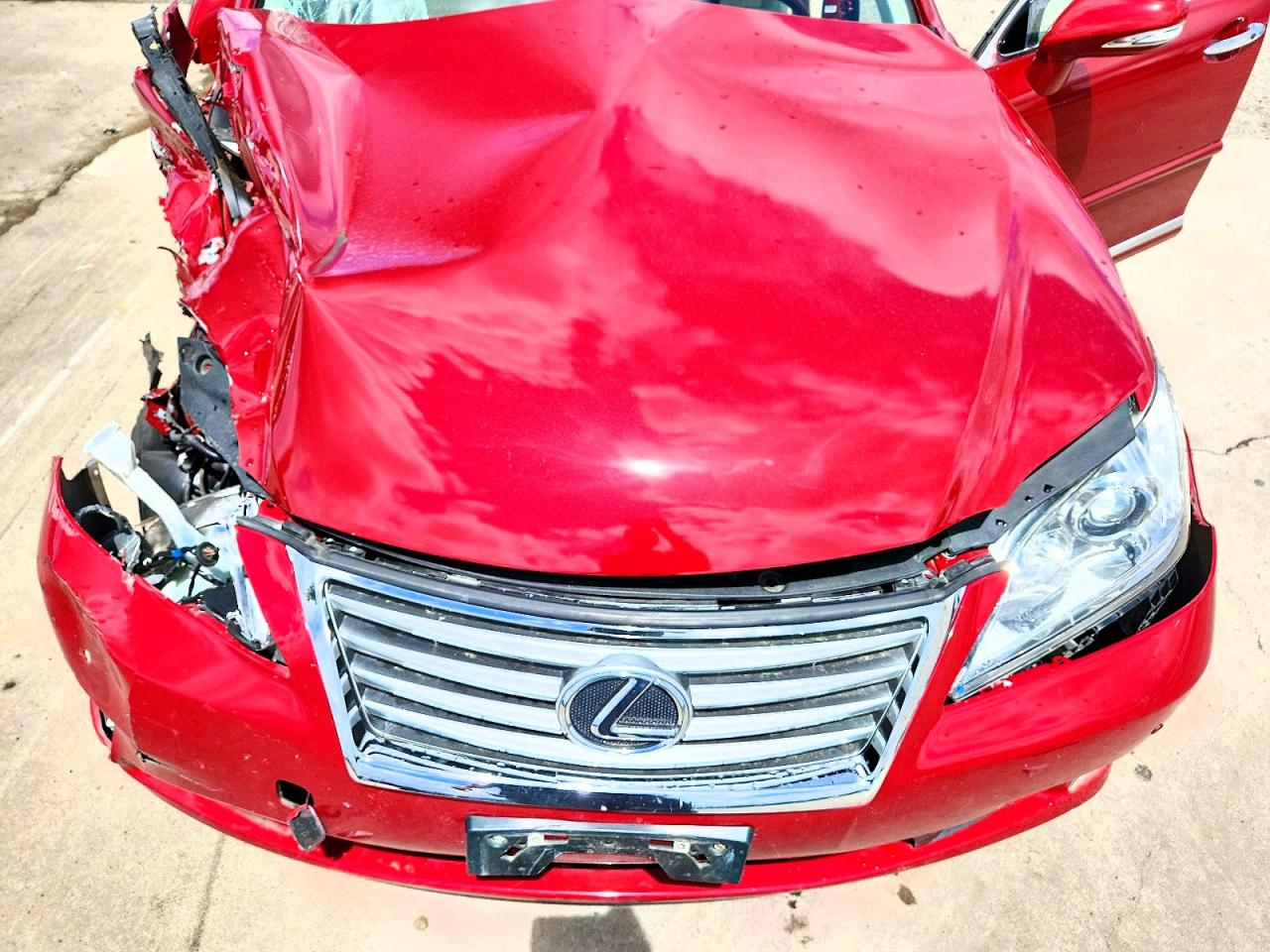 2012 Lexus Es 350 Red vin: JTHBK1EG7C2484352