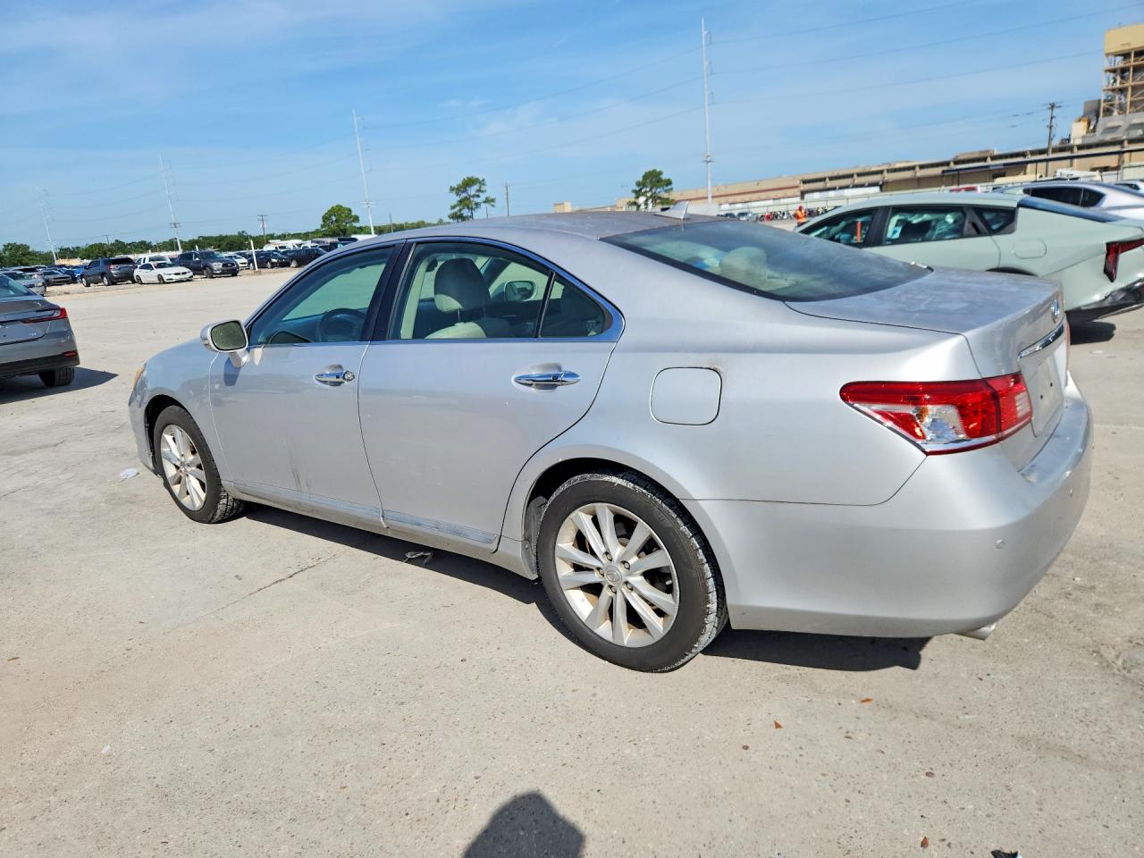 2012 Lexus Es 350 Silver vin: JTHBK1EG7C2485548