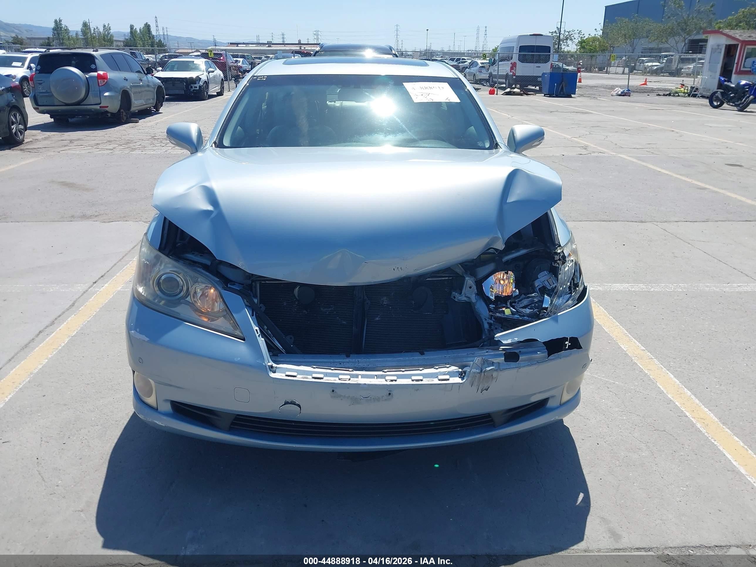 2012 Lexus Es 350 Light Blue vin: JTHBK1EG7C2487977