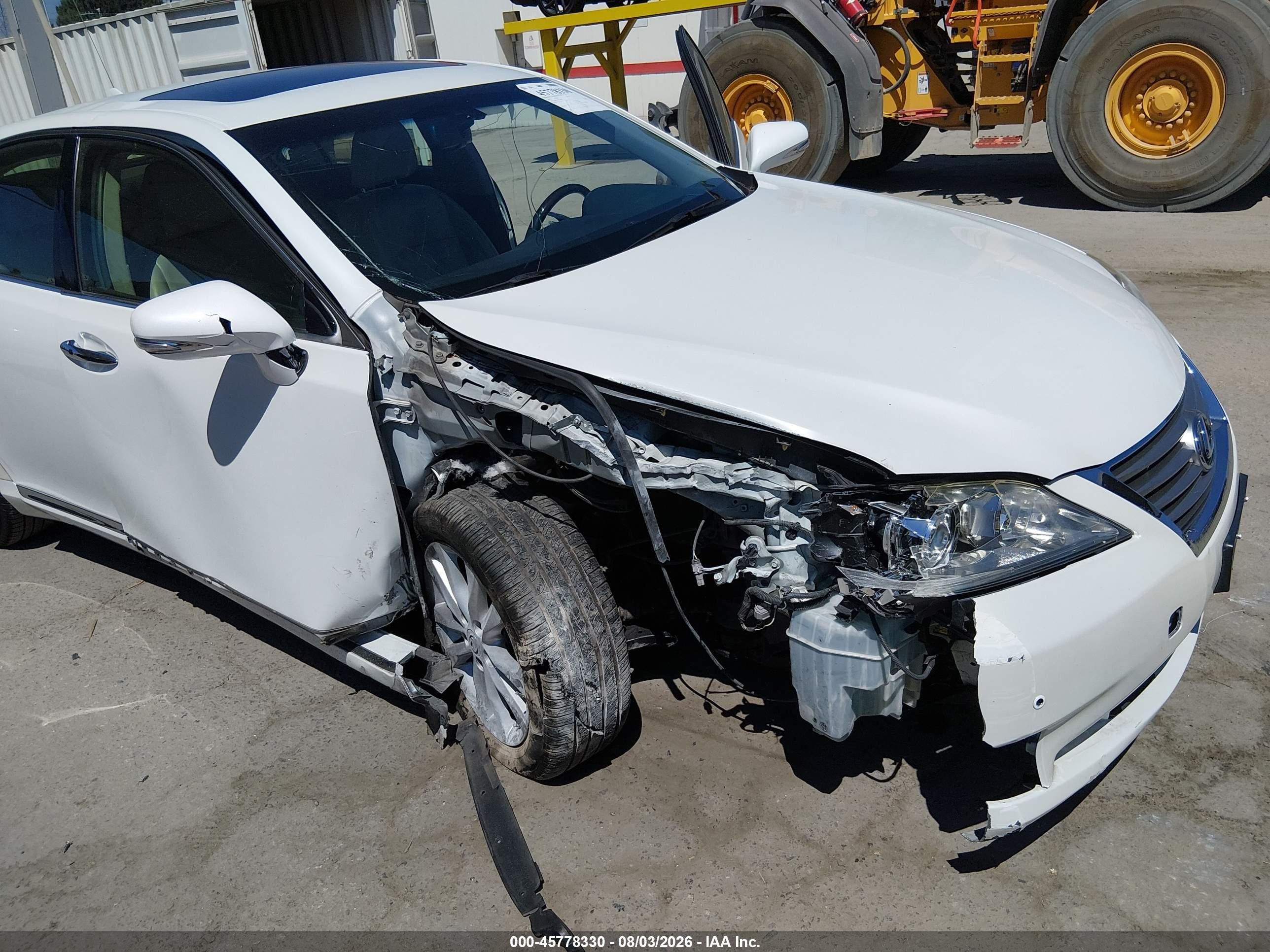2012 Lexus Es 350   White vin: JTHBK1EG7C2510965