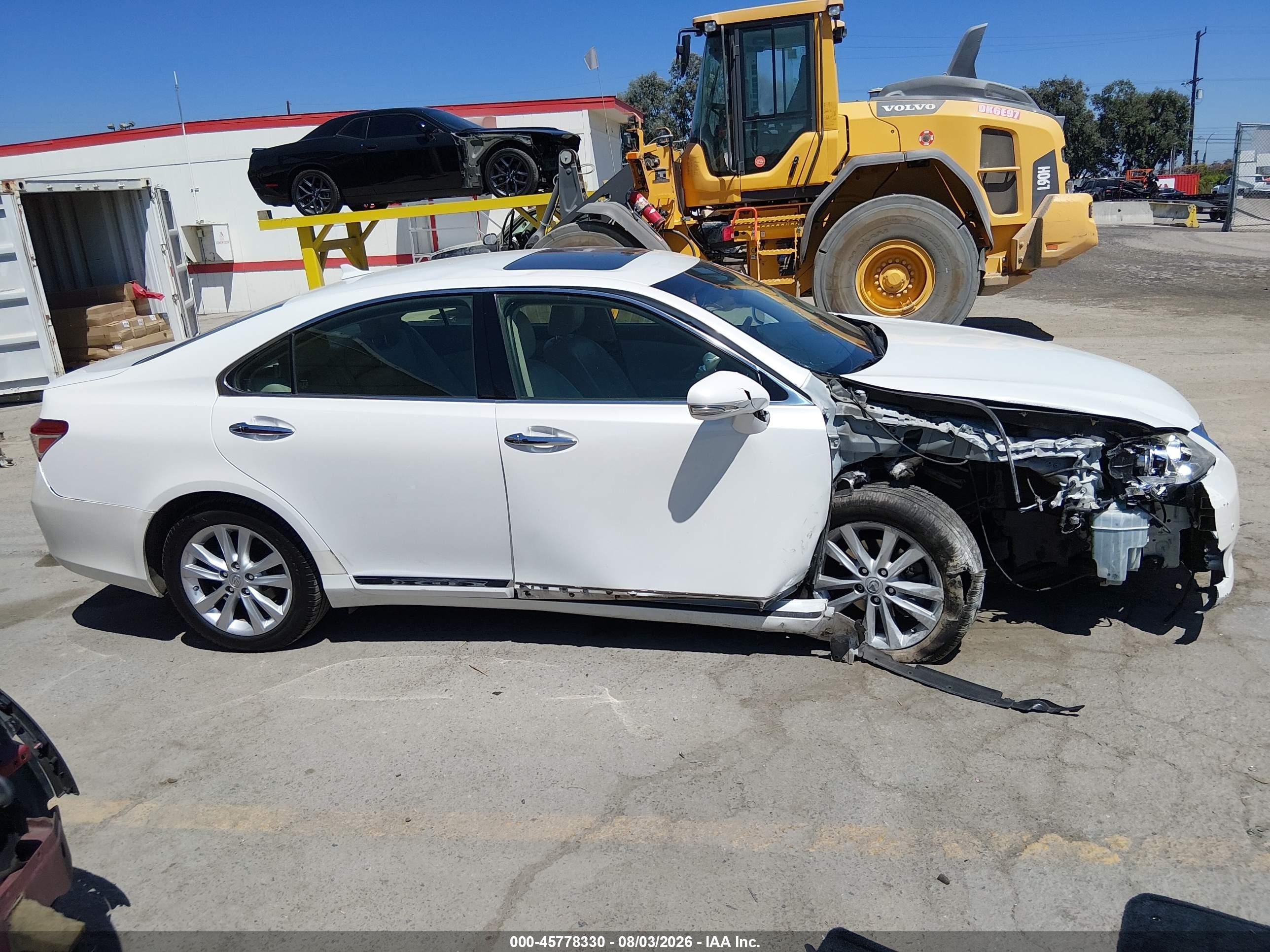 2012 Lexus Es 350   White vin: JTHBK1EG7C2510965