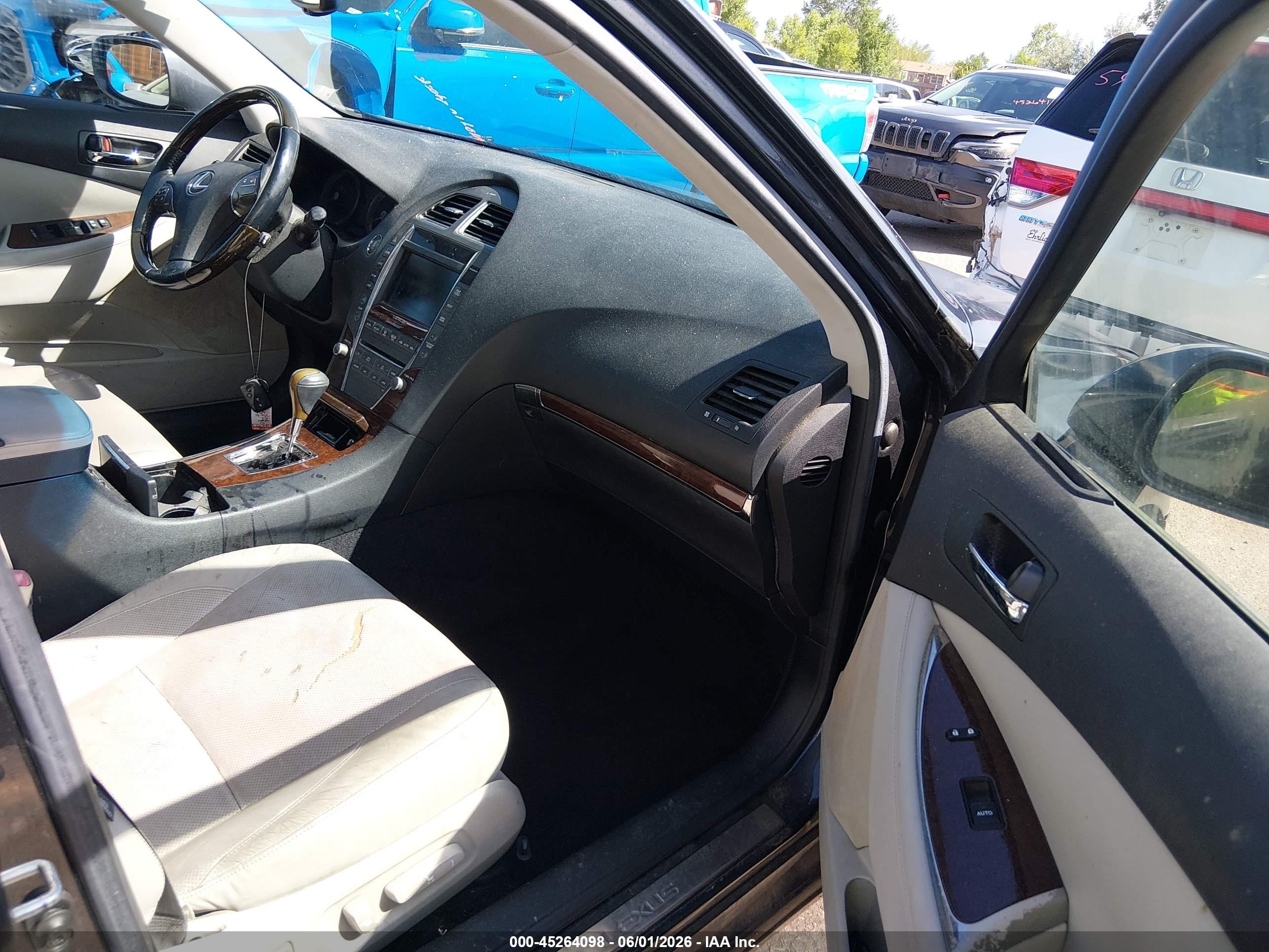 2010 Lexus Es 350   Black vin: JTHBK1EG8A2344355