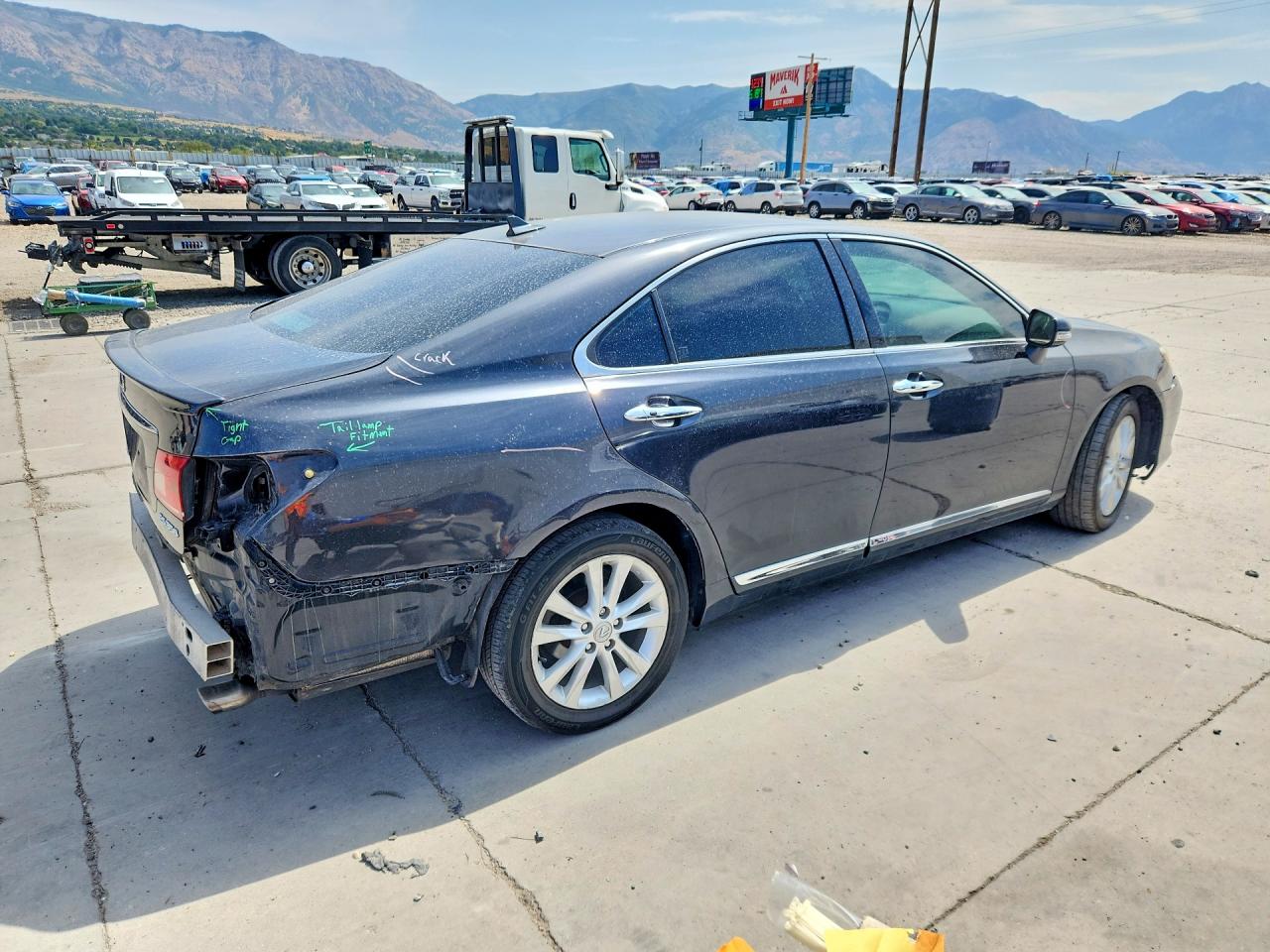 2010 Lexus Es 350 Black vin: JTHBK1EG8A2348471