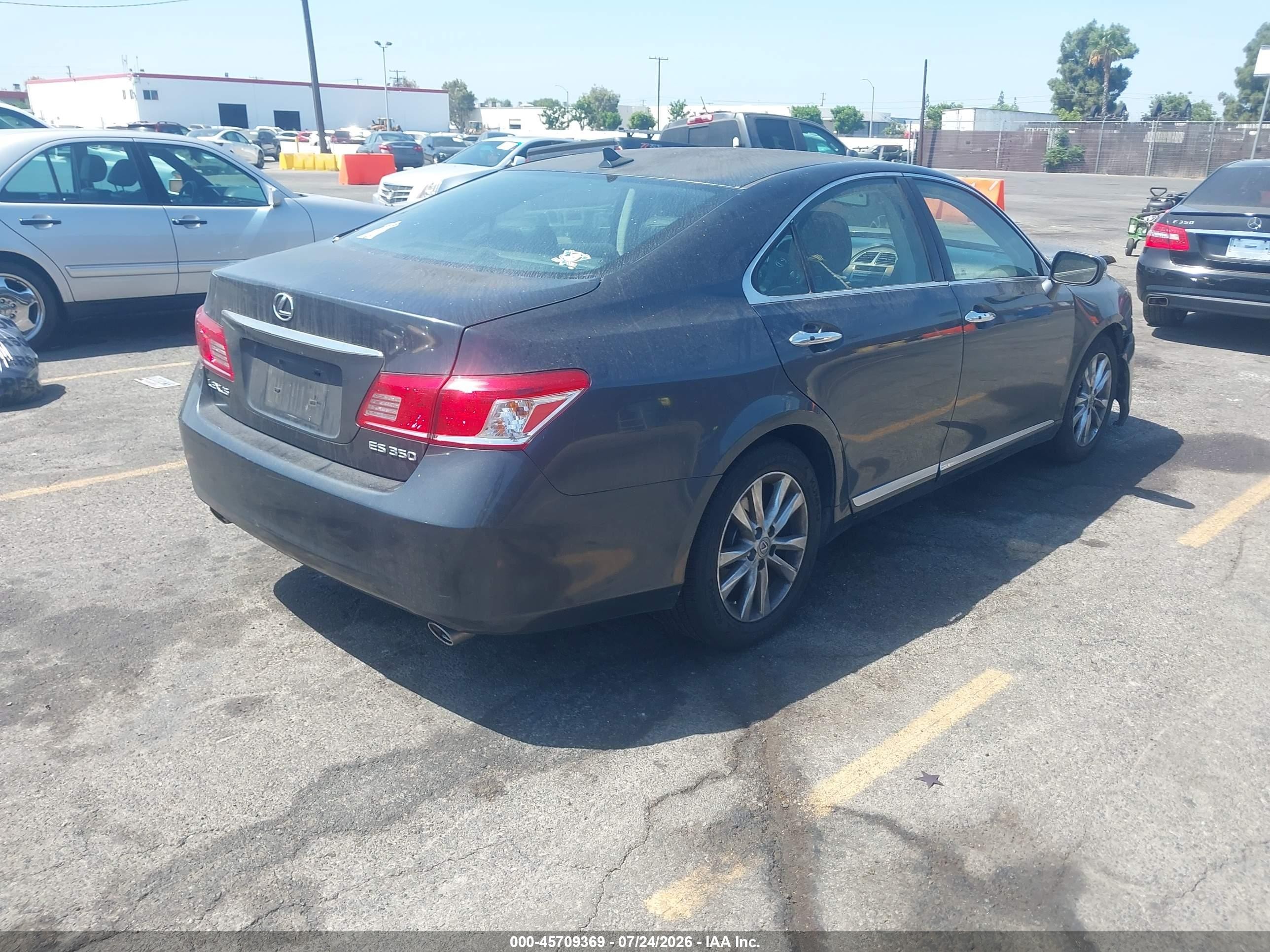 2010 Lexus Es 350   Gray vin: JTHBK1EG8A2358613