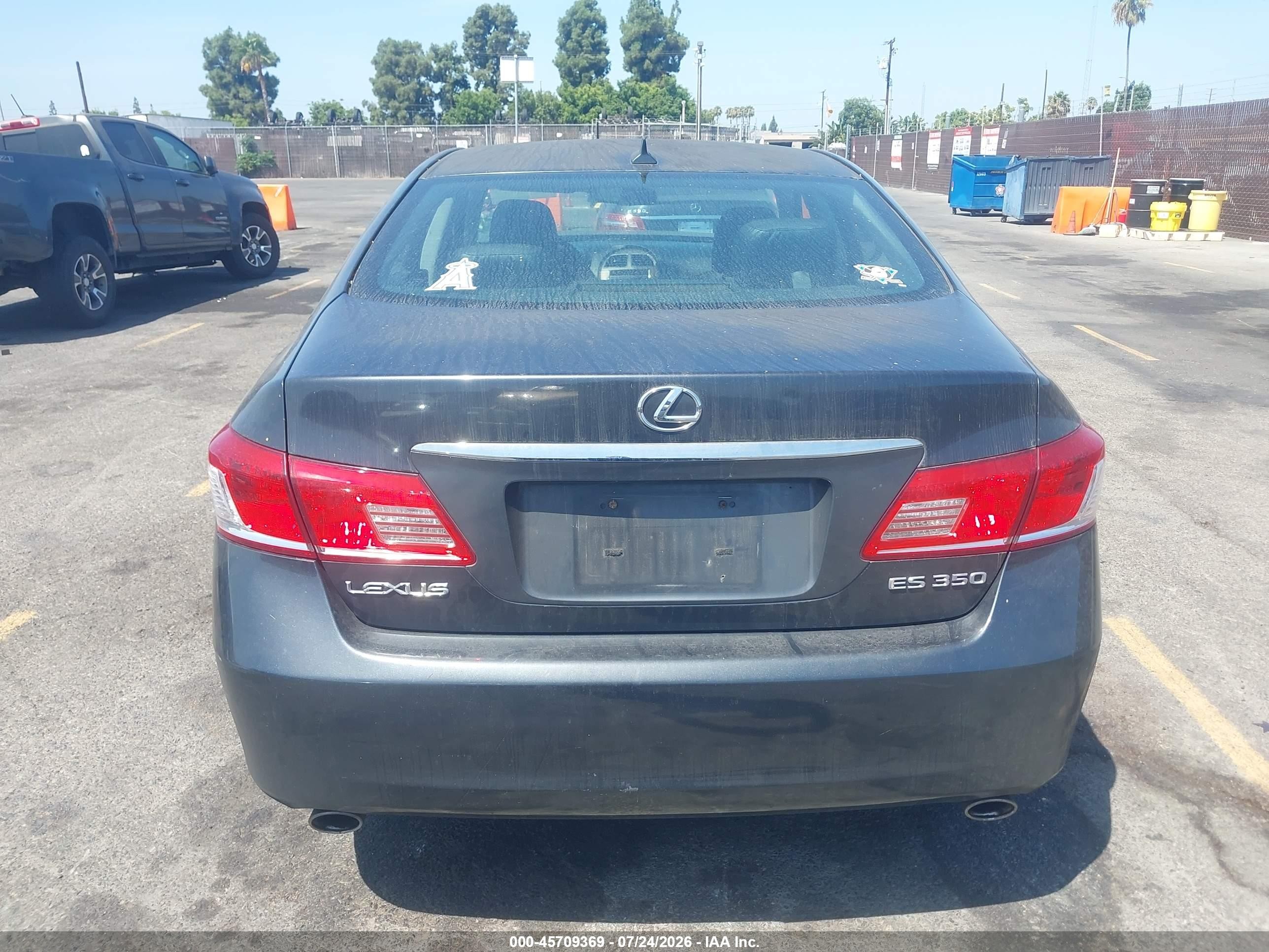 2010 Lexus Es 350   Gray vin: JTHBK1EG8A2358613