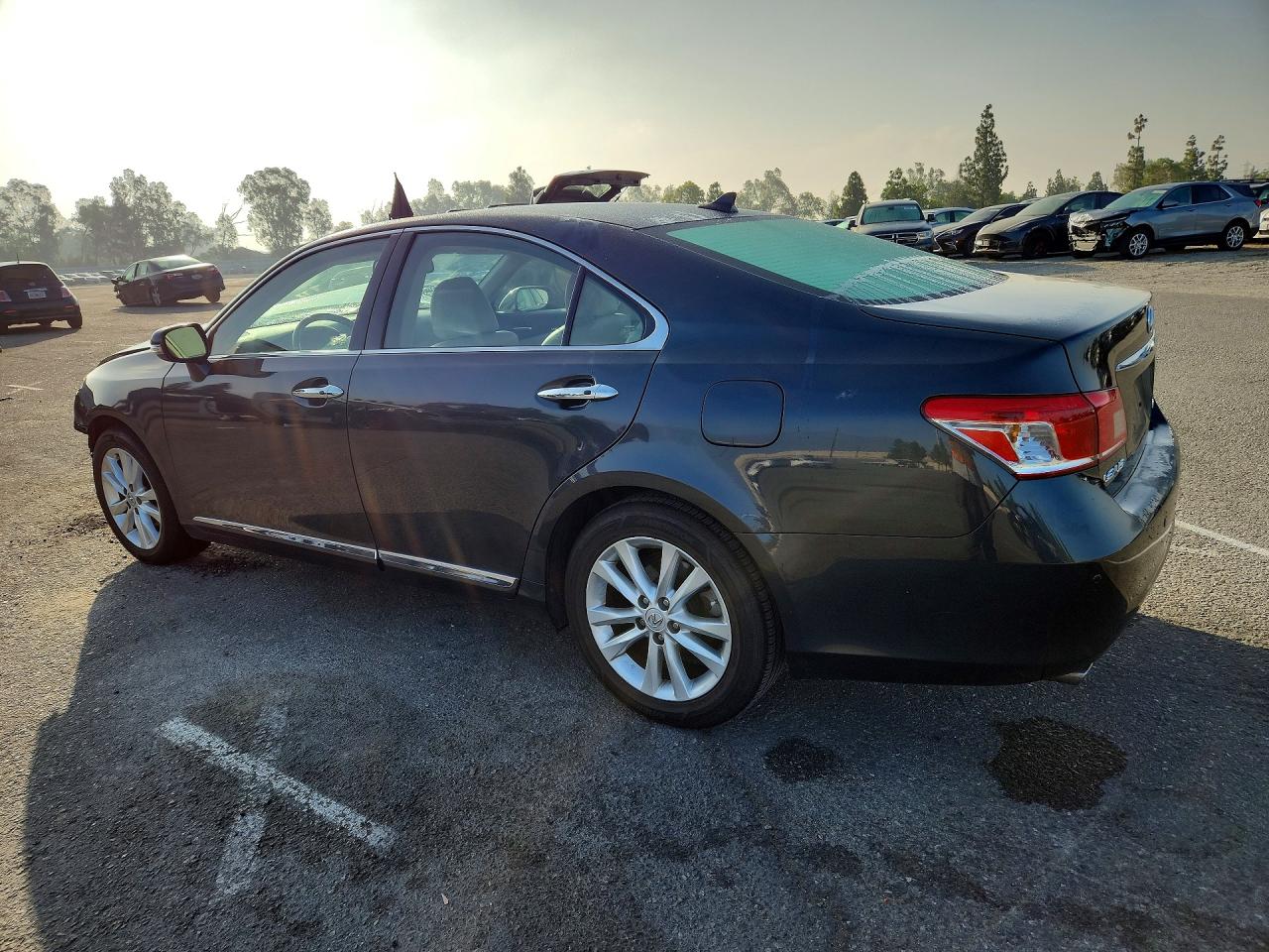 2010 Lexus Es 350 Charcoal vin: JTHBK1EG8A2388680
