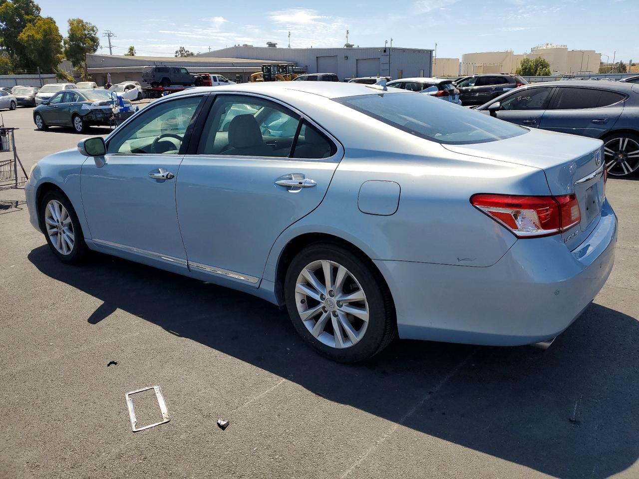2010 Lexus Es 350 Blue vin: JTHBK1EG8A2396732