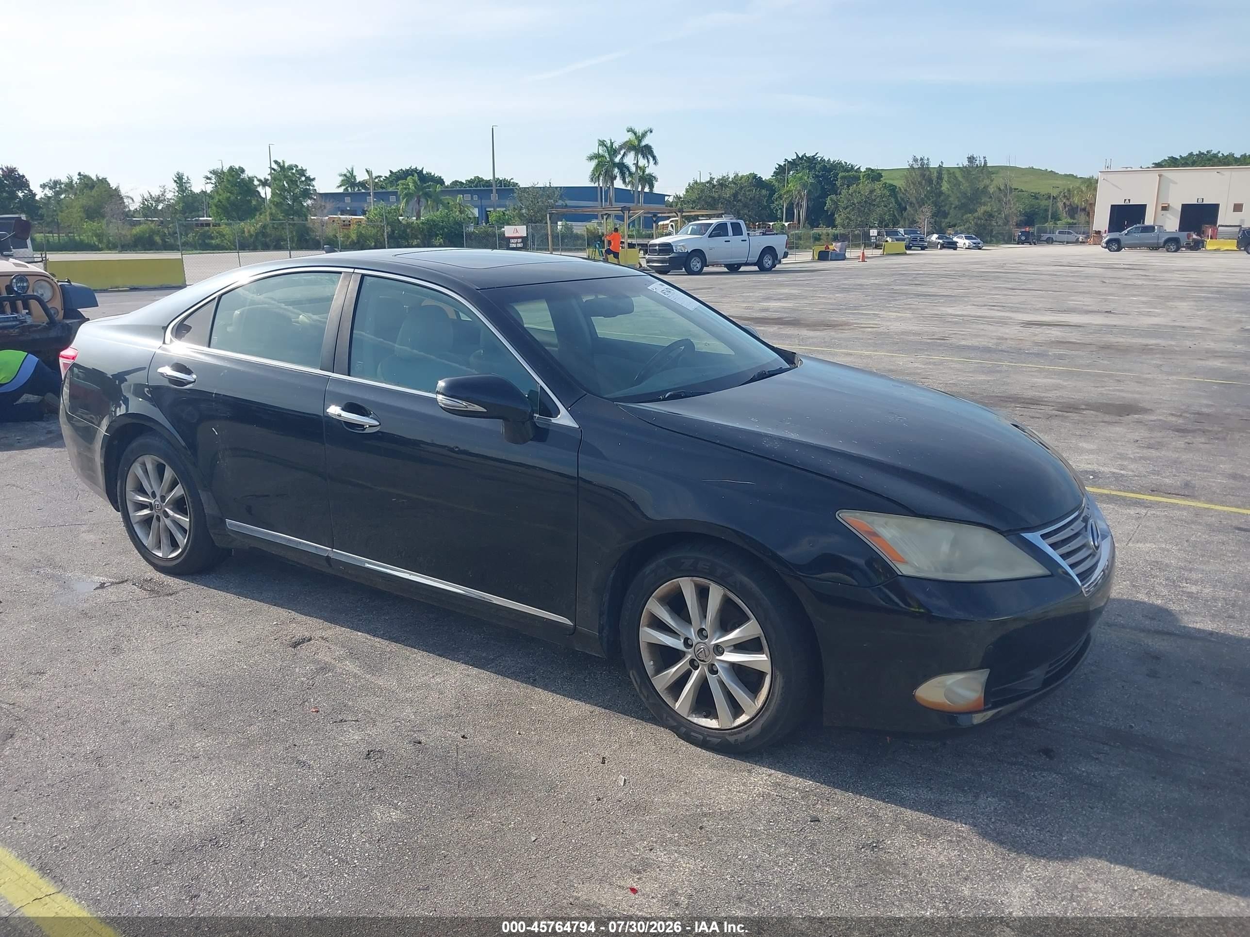2010 Lexus Es 350   Черный vin: JTHBK1EG8A2402822