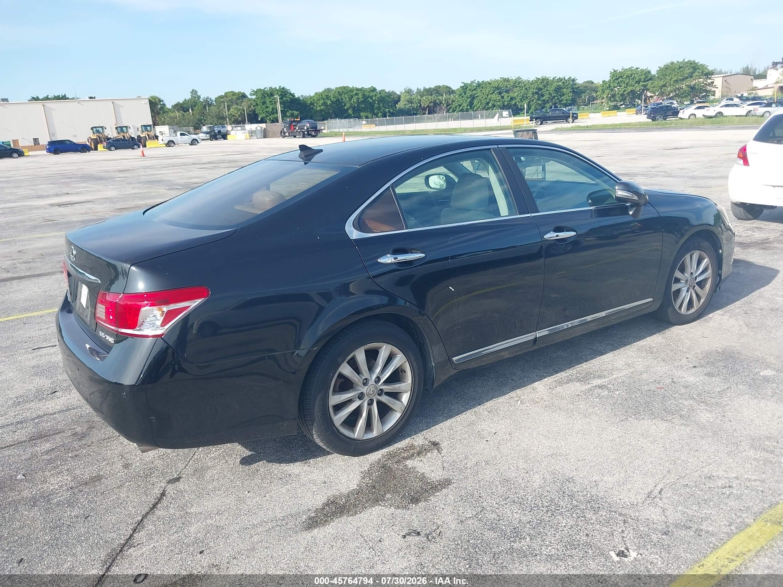 2010 Lexus Es 350   Black vin: JTHBK1EG8A2402822