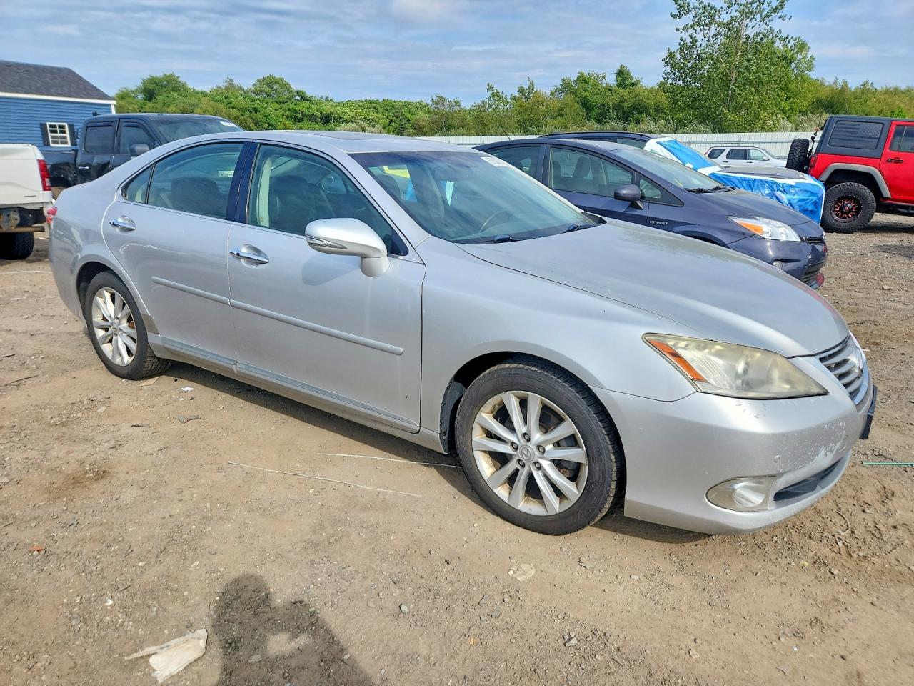 2010 Lexus Es 350 Silver vin: JTHBK1EG8A2407289
