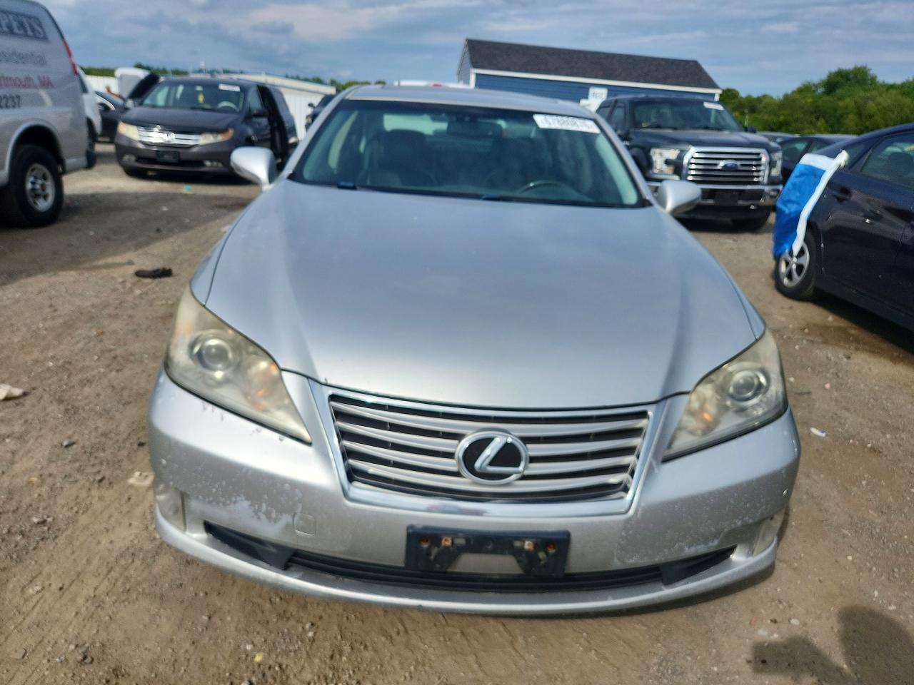 2010 Lexus Es 350 Silver vin: JTHBK1EG8A2407289