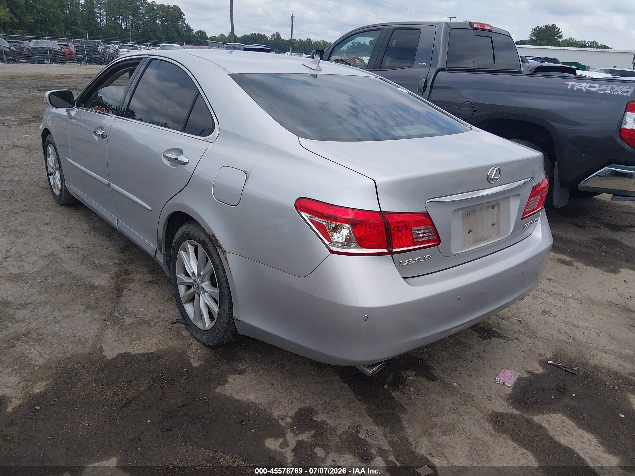 2010 Lexus Es 350   Silver vin: JTHBK1EG8A2408667