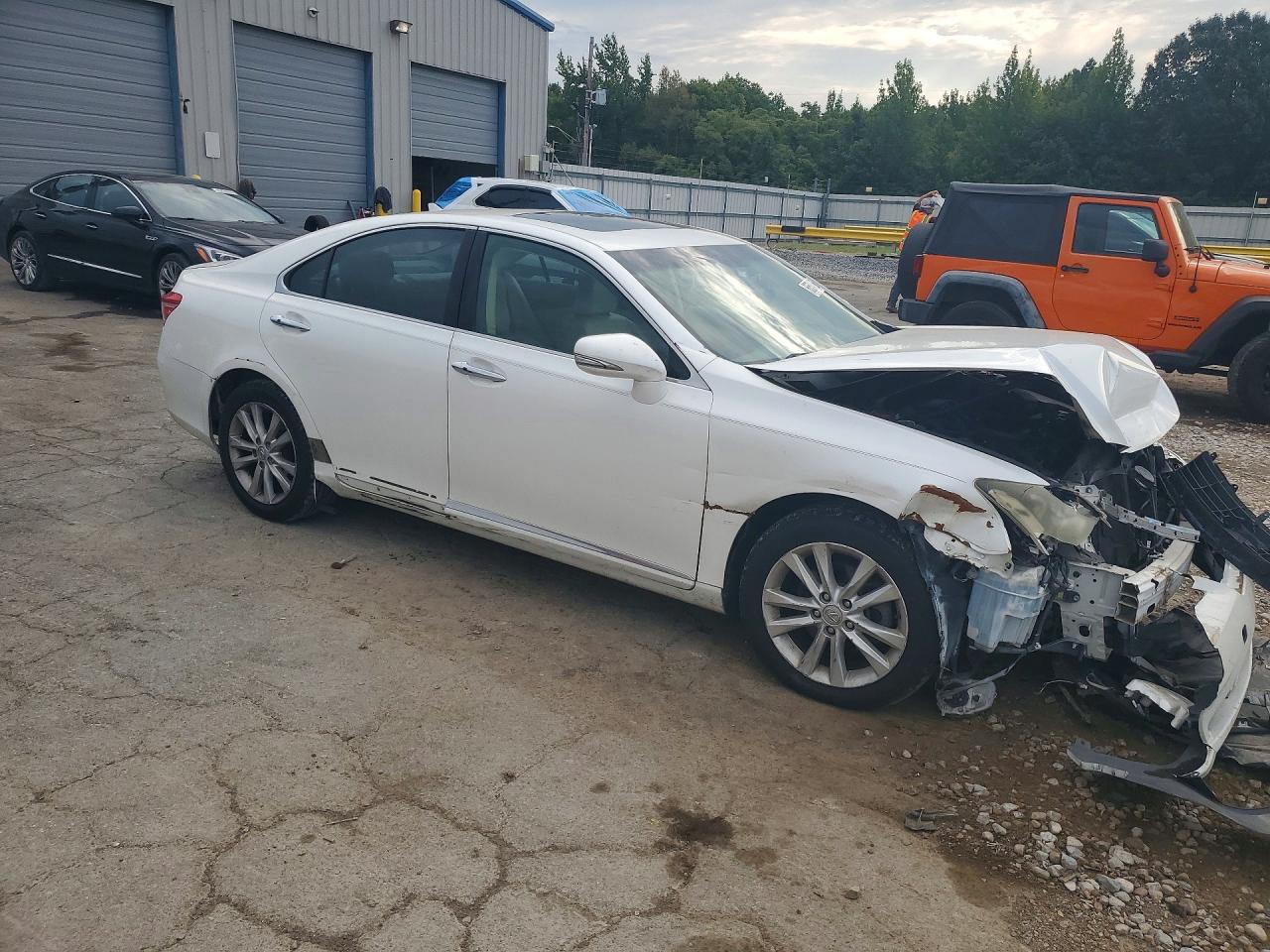 2010 Lexus Es 350 White vin: JTHBK1EG8A2408832