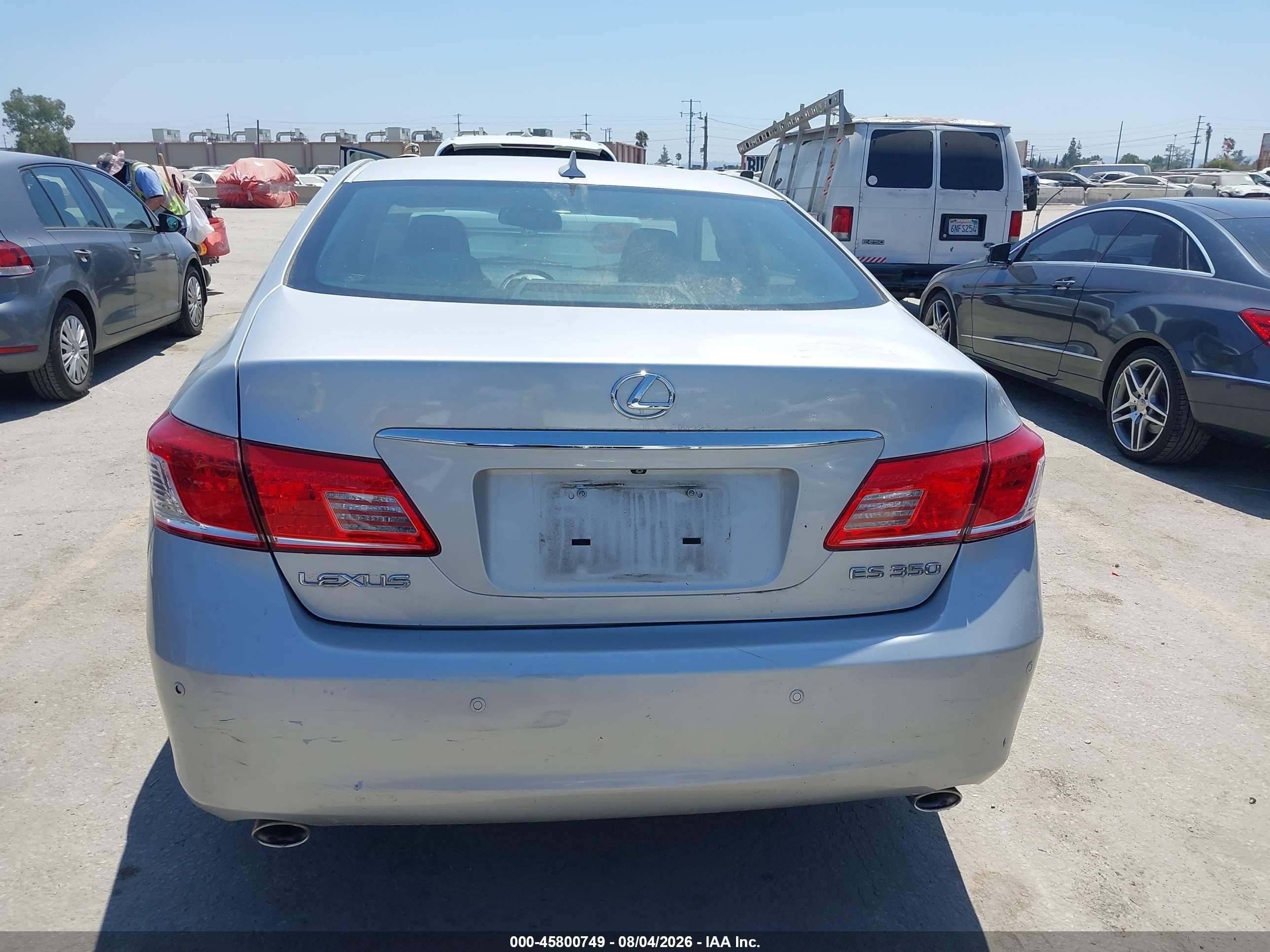 2010 Lexus Es 350   Silver vin: JTHBK1EG8A2410337