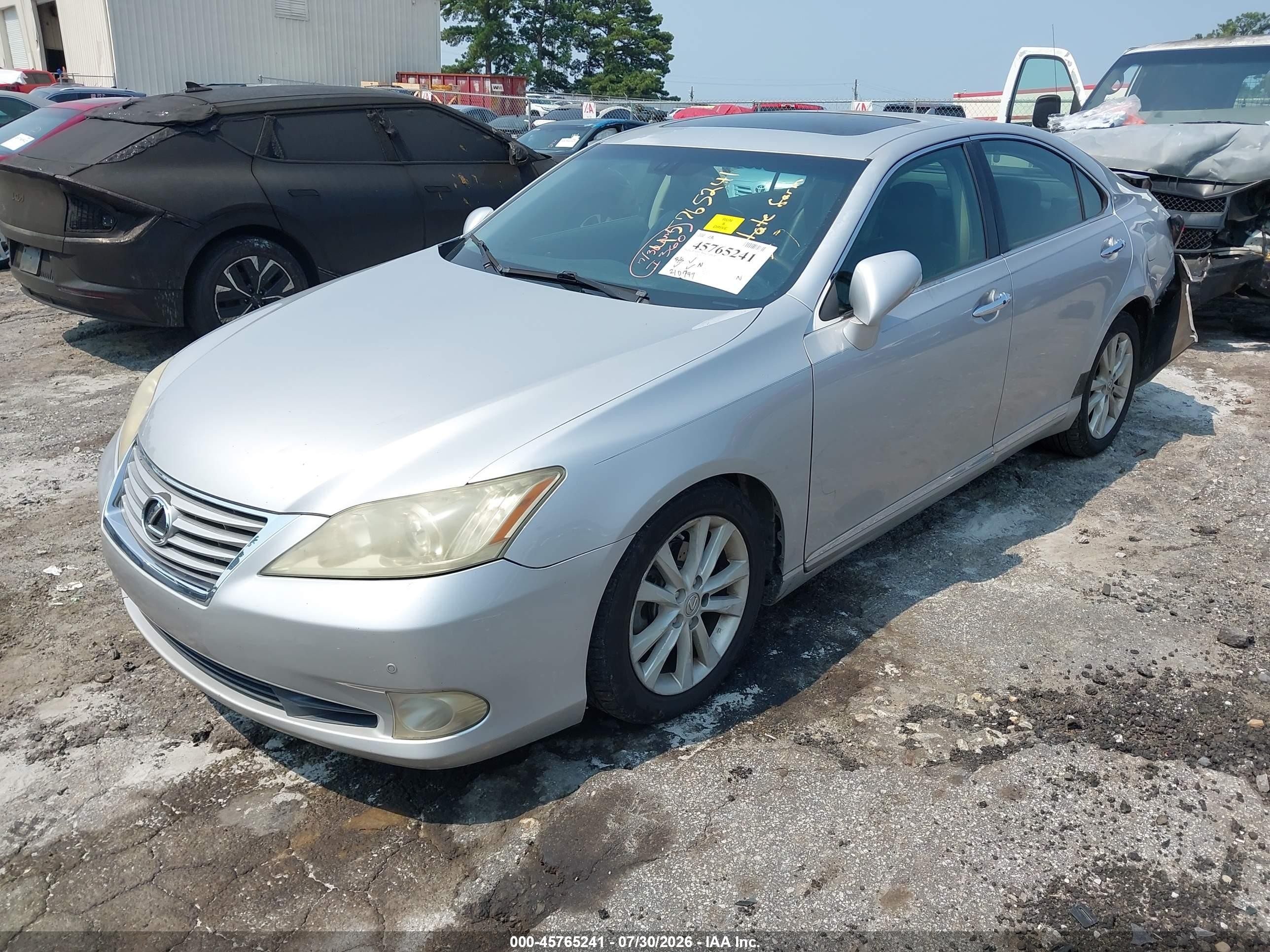 2010 Lexus Es 350   Silver vin: JTHBK1EG8A2413576