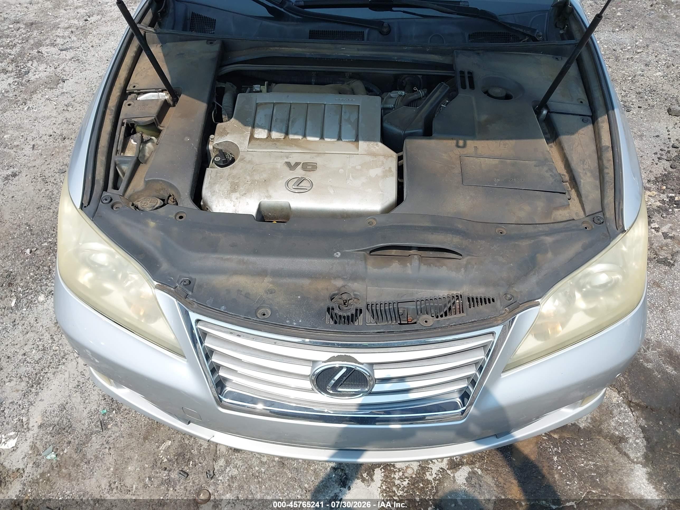 2010 Lexus Es 350   Silver vin: JTHBK1EG8A2413576