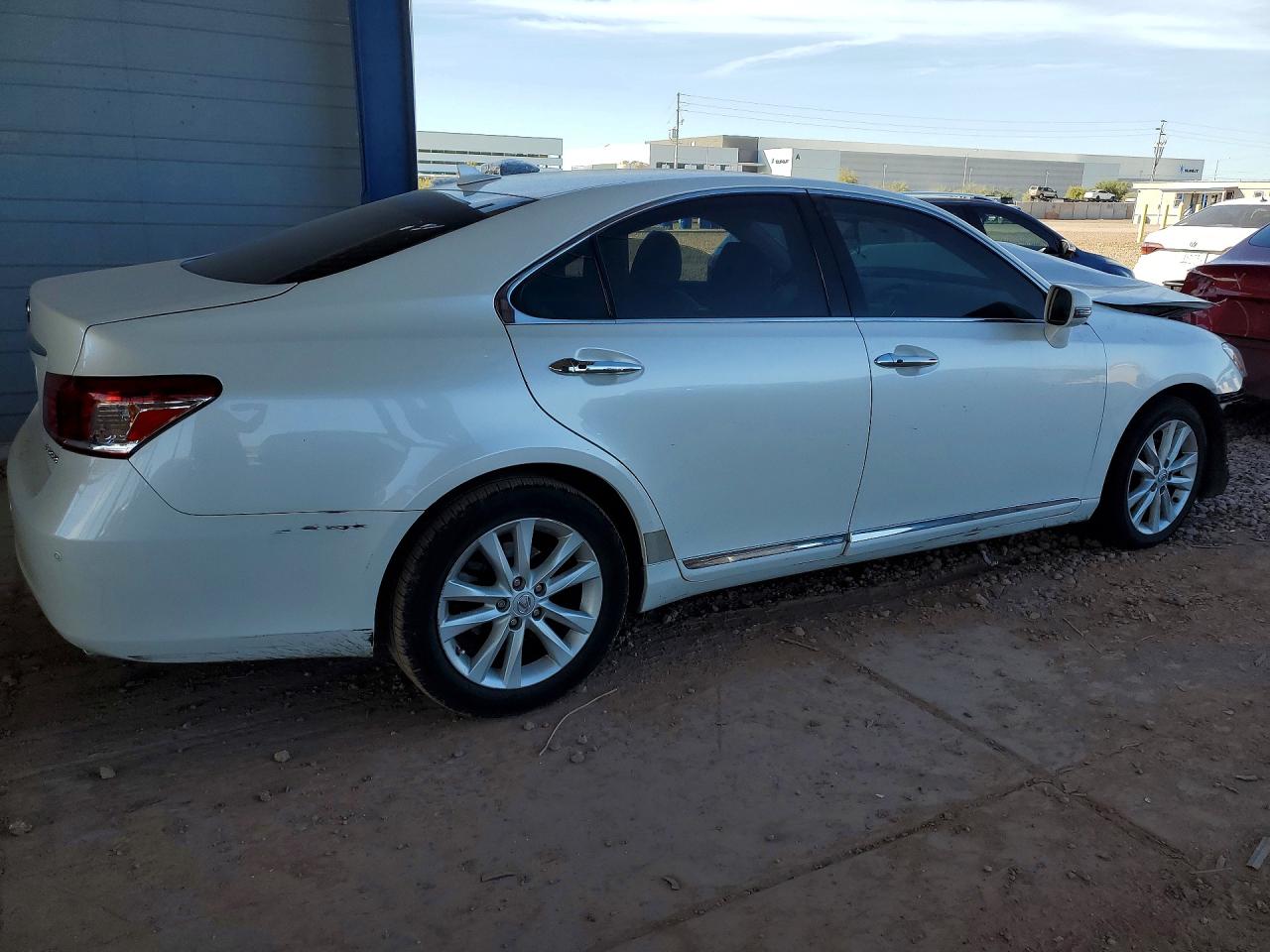 2011 Lexus Es 350 Белый vin: JTHBK1EG8B2416169
