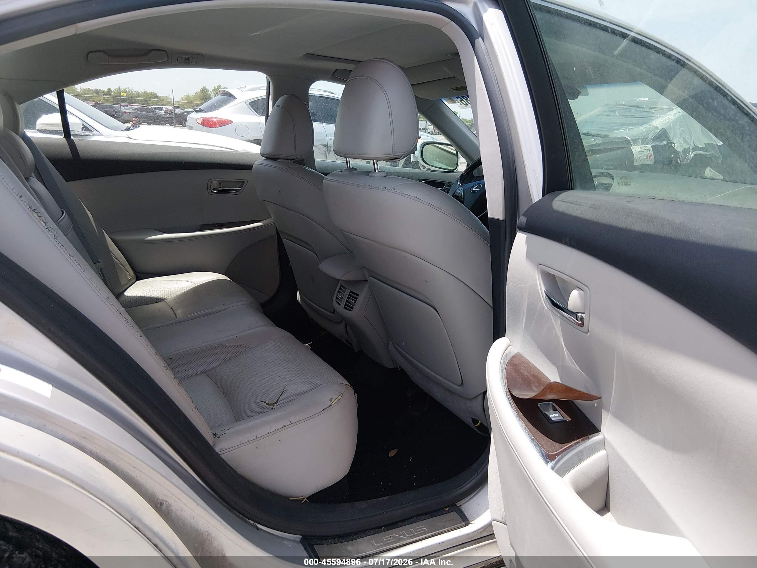 2011 Lexus Es 350   Silver vin: JTHBK1EG8B2421694