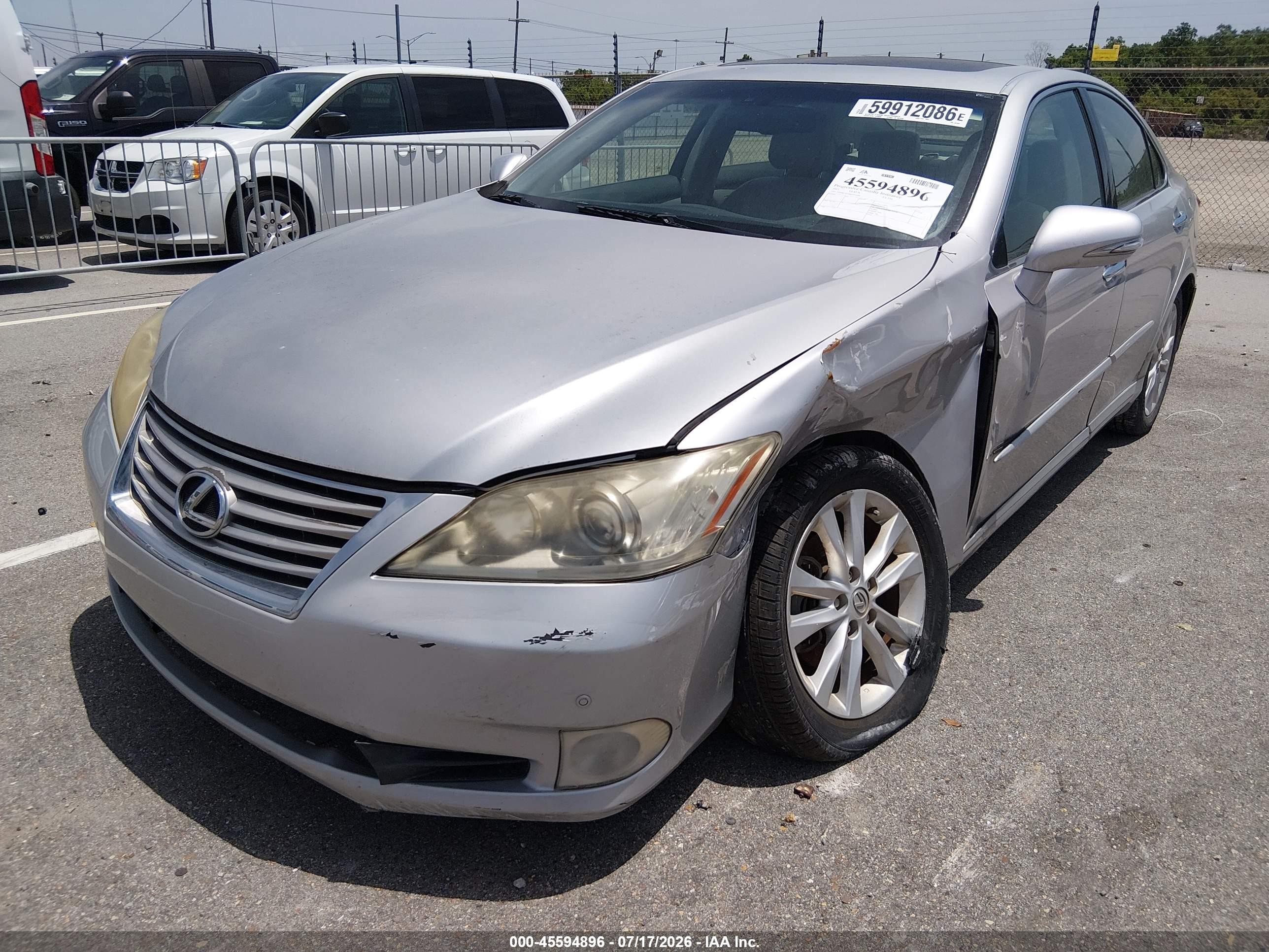 2011 Lexus Es 350   Silver vin: JTHBK1EG8B2421694