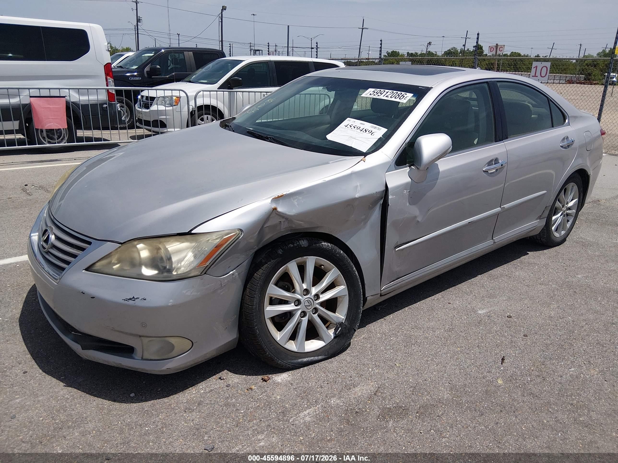 2011 Lexus Es 350   Silver vin: JTHBK1EG8B2421694