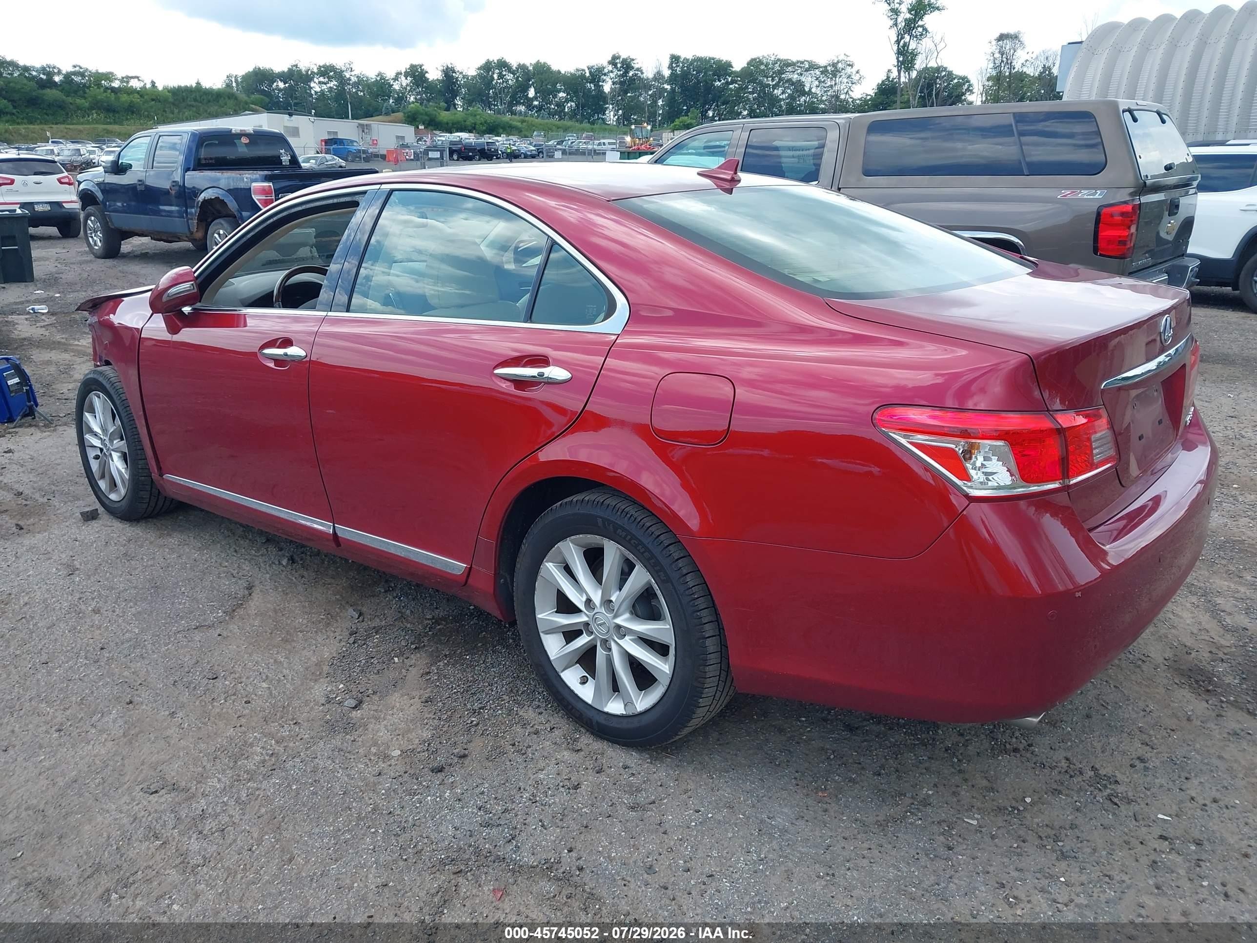 2011 Lexus Es 350   Red vin: JTHBK1EG8B2424532