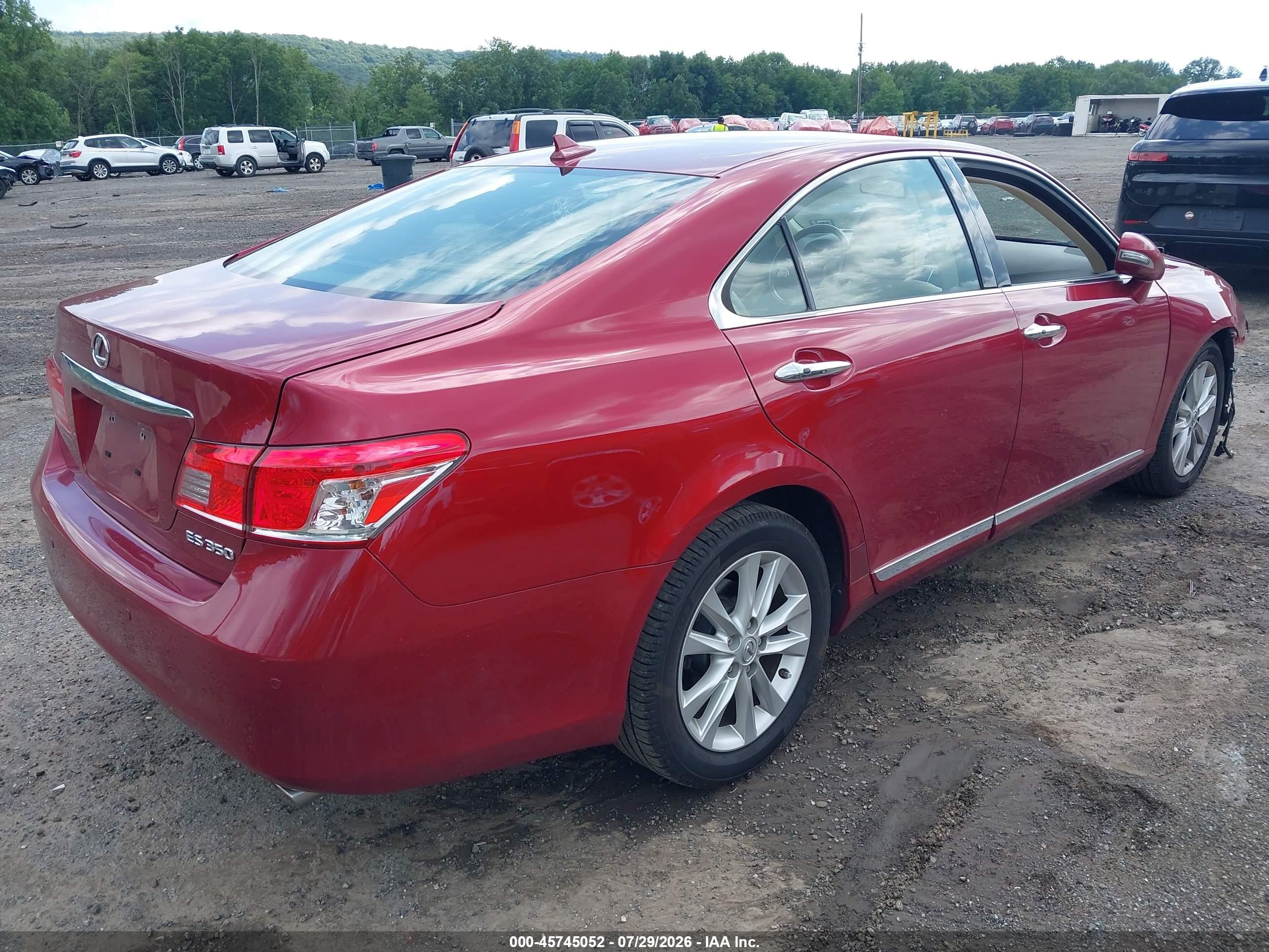 2011 Lexus Es 350   Red vin: JTHBK1EG8B2424532