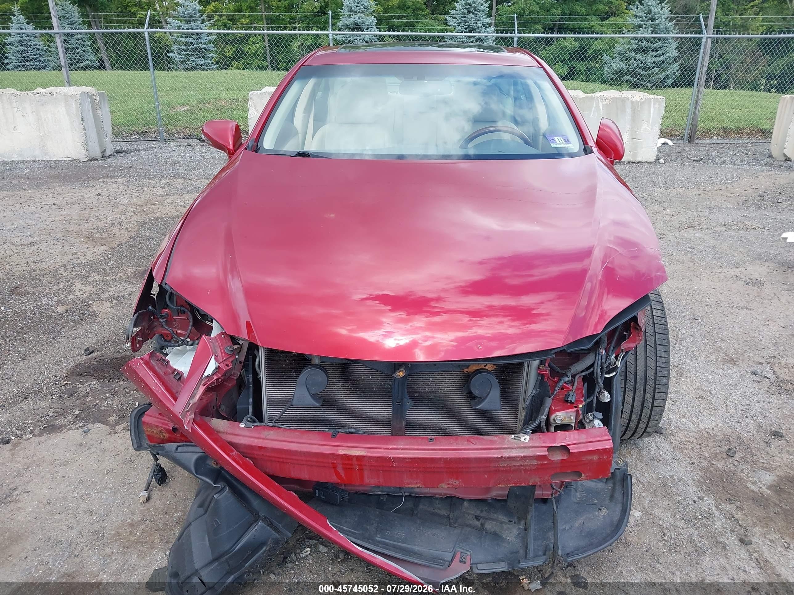 2011 Lexus Es 350   Red vin: JTHBK1EG8B2424532