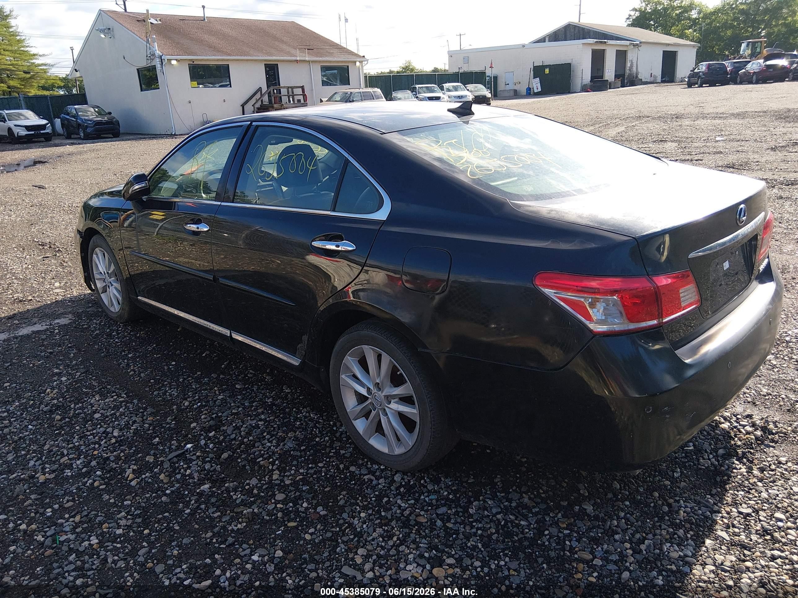 2011 Lexus Es 350   Black vin: JTHBK1EG8B2426913