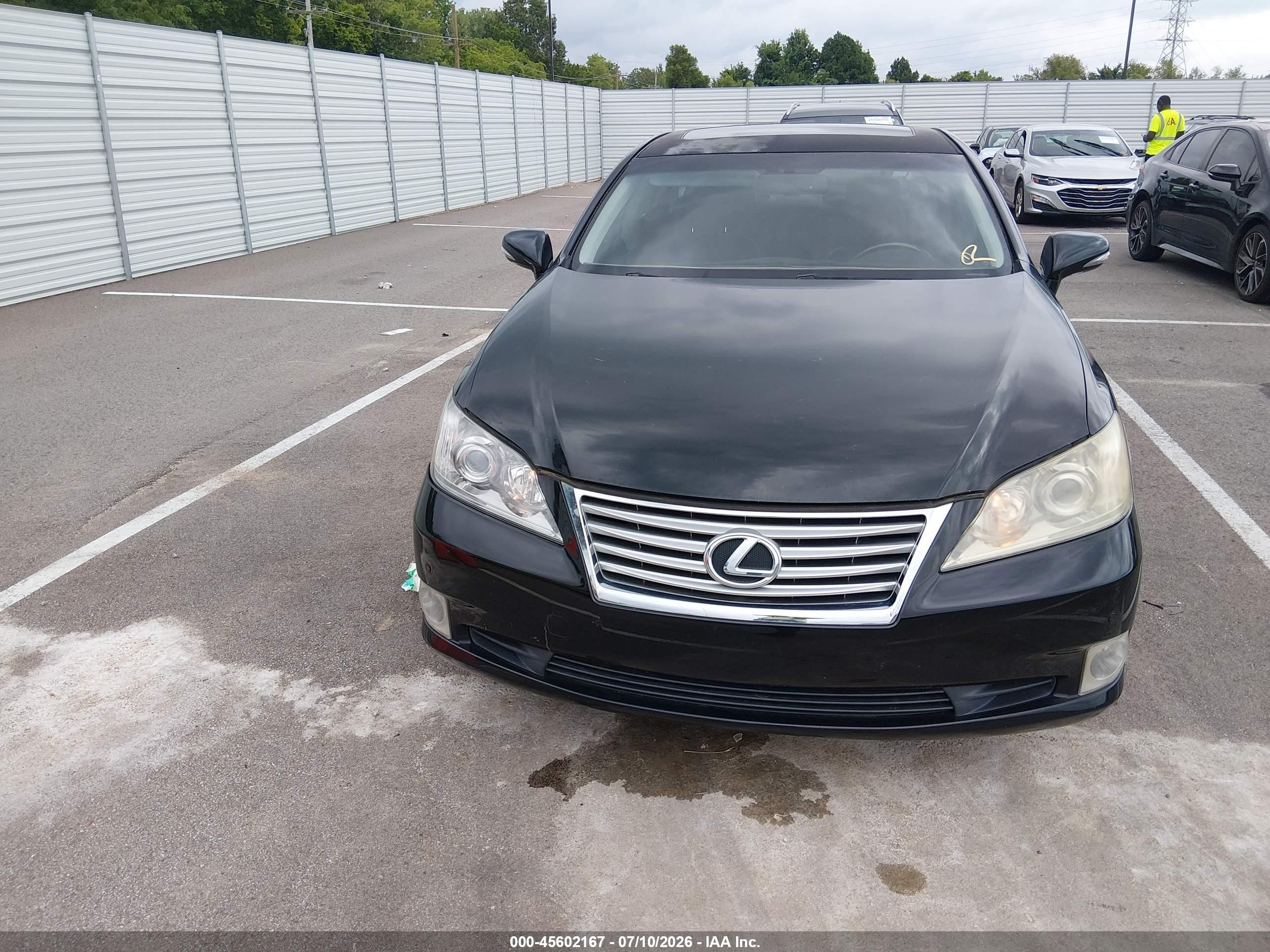 2011 Lexus Es 350   Black vin: JTHBK1EG8B2428418