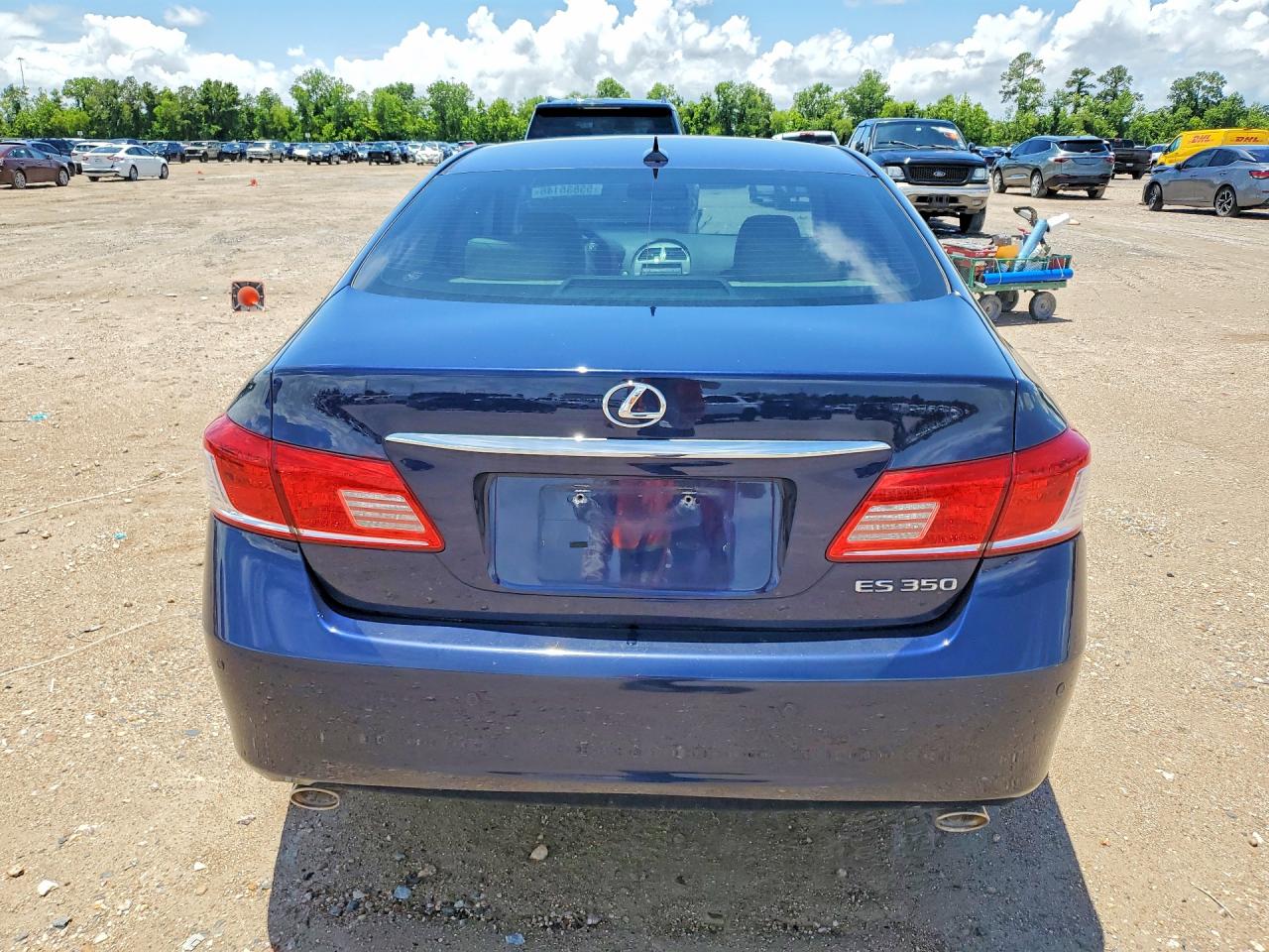 2011 Lexus Es 350 Blue vin: JTHBK1EG8B2434560