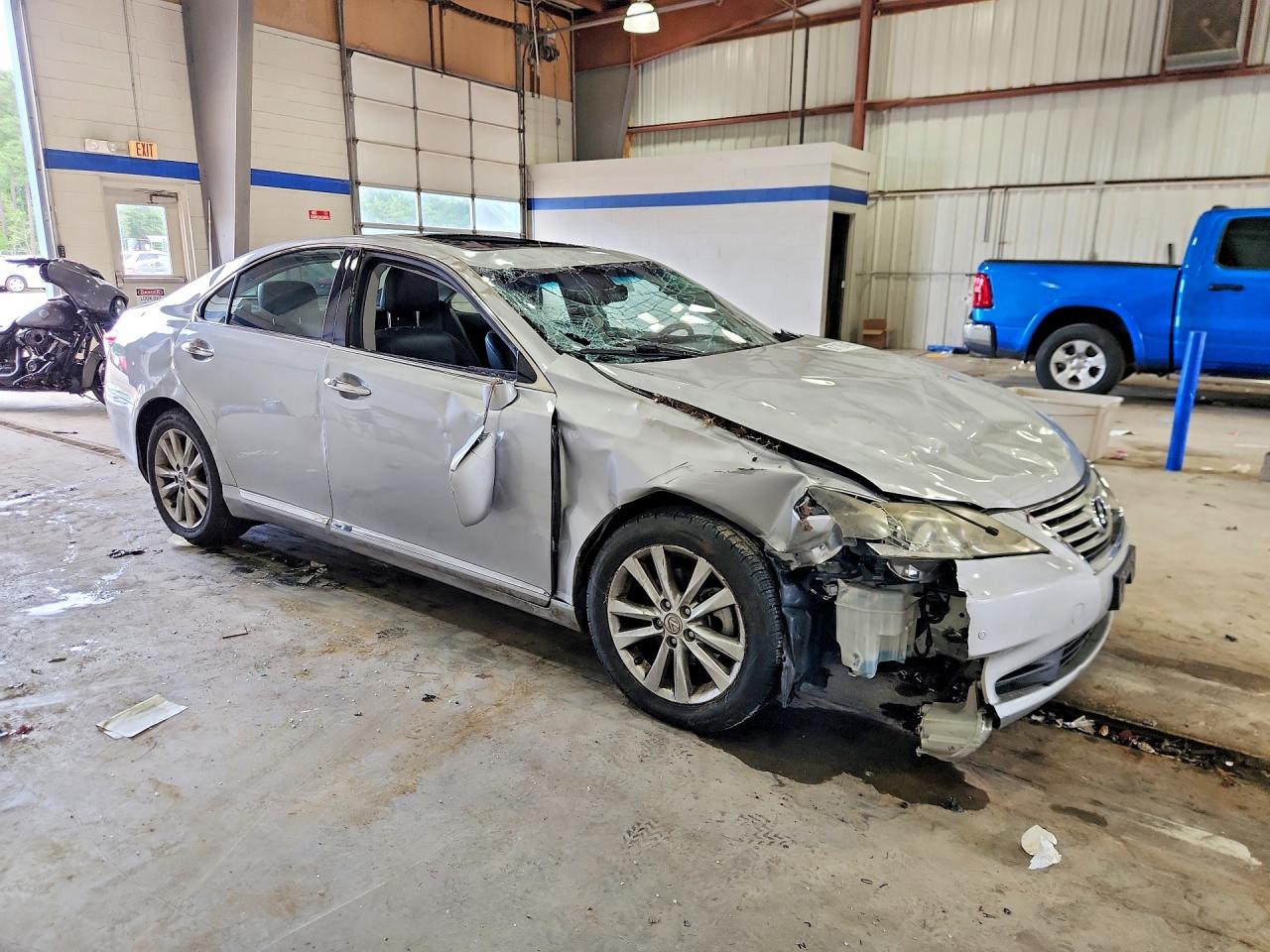 2011 Lexus Es 350 Silver vin: JTHBK1EG8B2440794
