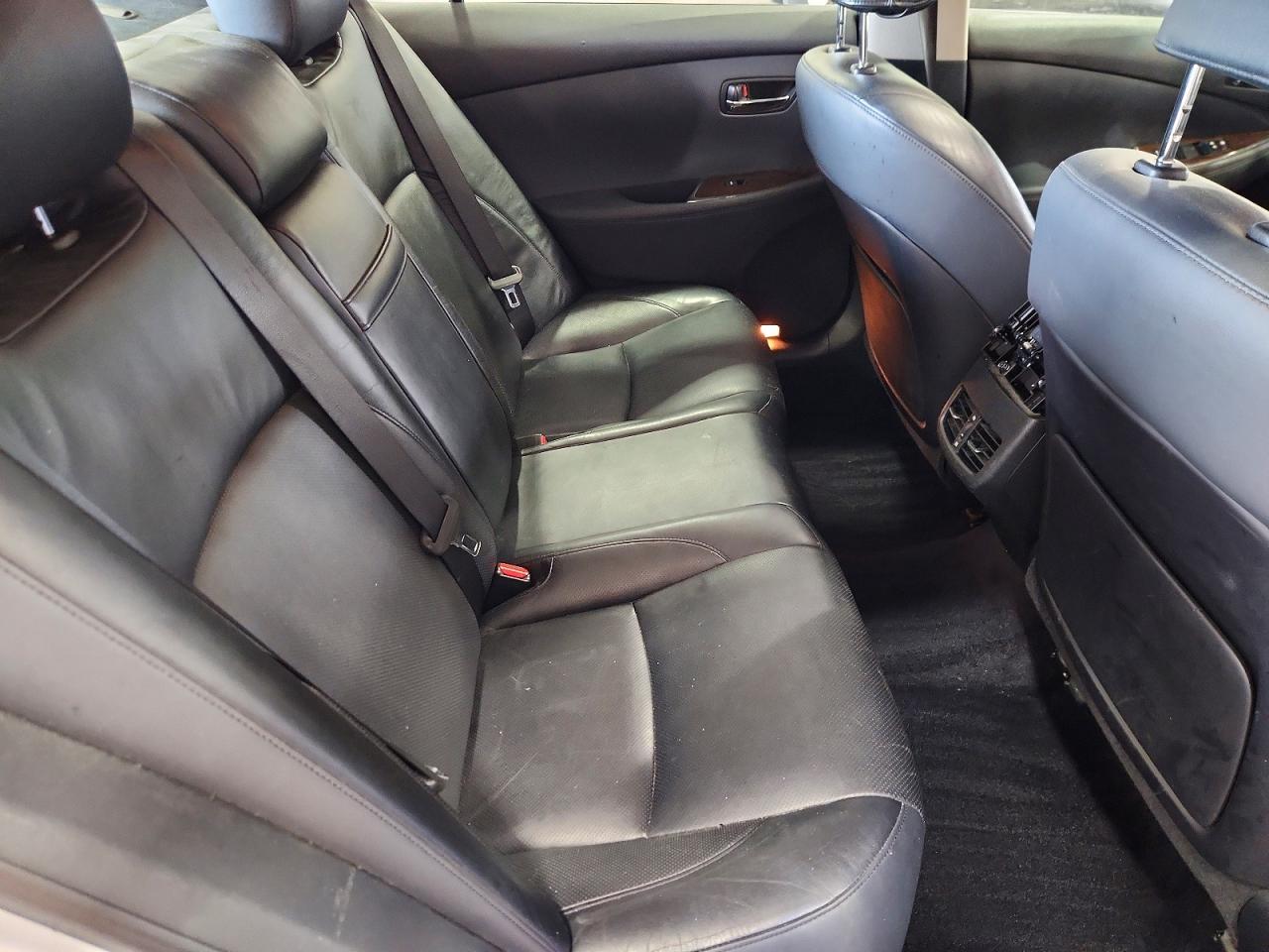 2011 Lexus Es 350 Silver vin: JTHBK1EG8B2440794