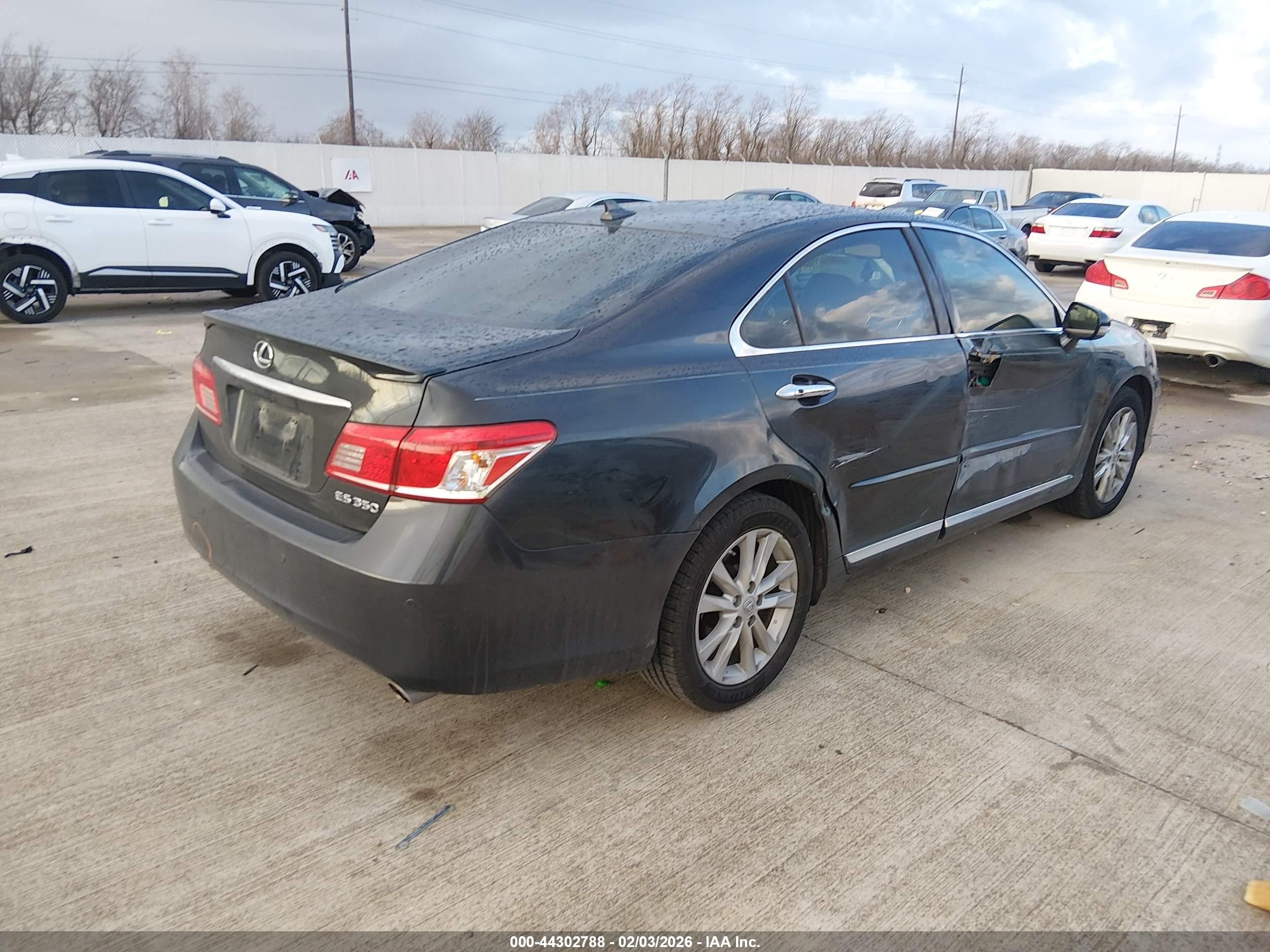 2011 Lexus Es 350   Gray vin: JTHBK1EG8B2443274