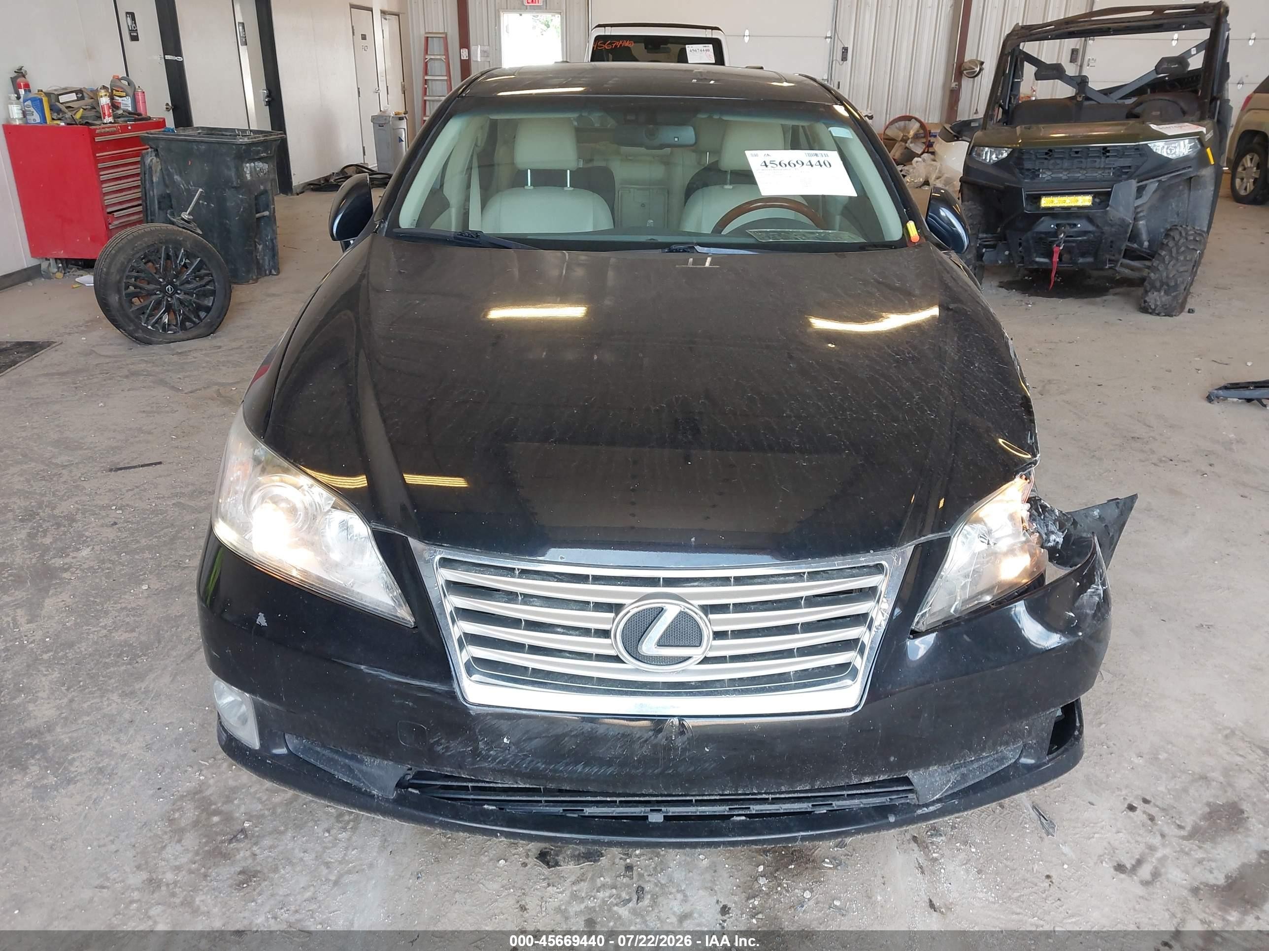 2011 Lexus Es 350   Black vin: JTHBK1EG8B2456073