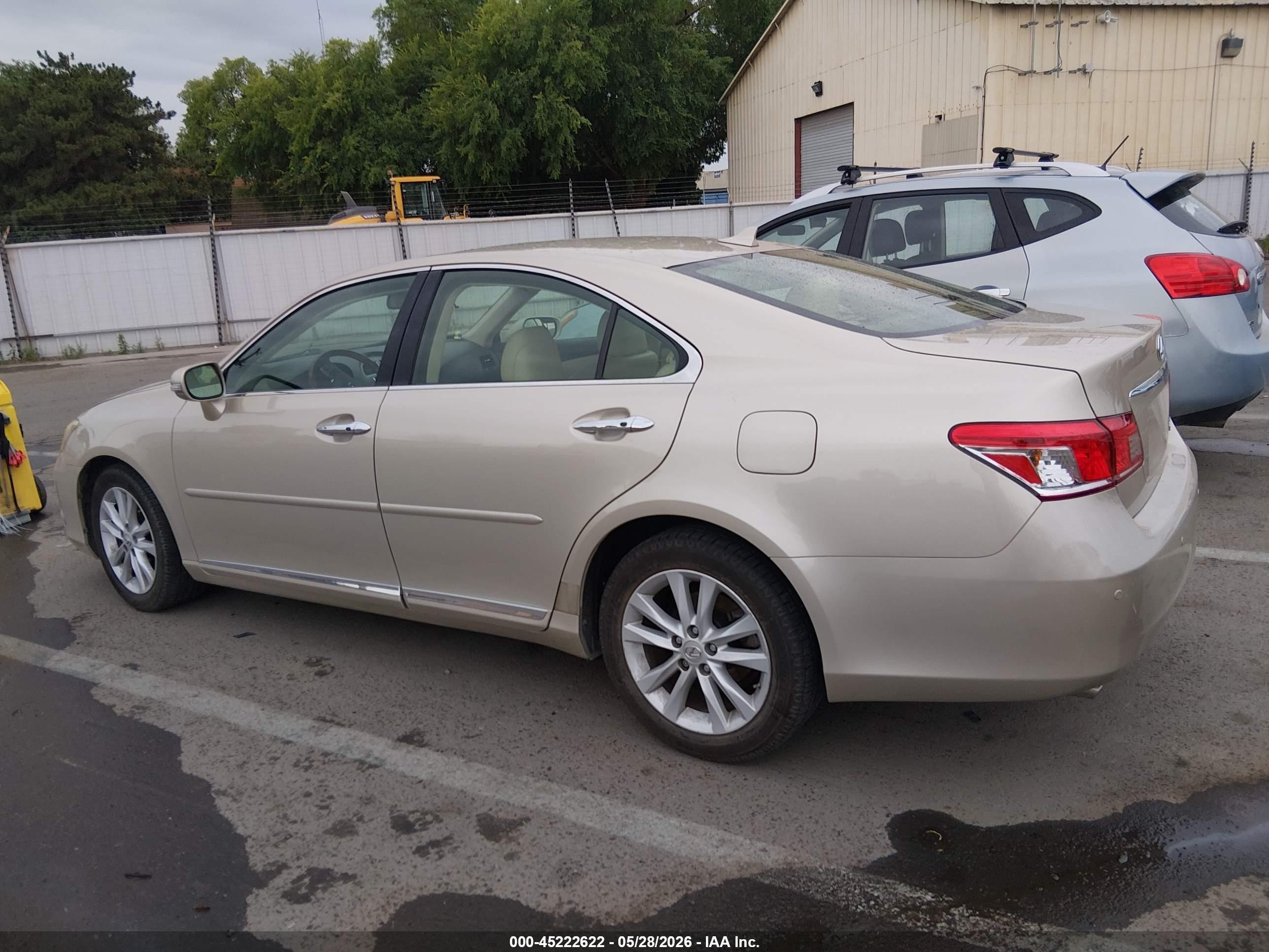 2012 Lexus Es 350   Gold vin: JTHBK1EG8C2486451