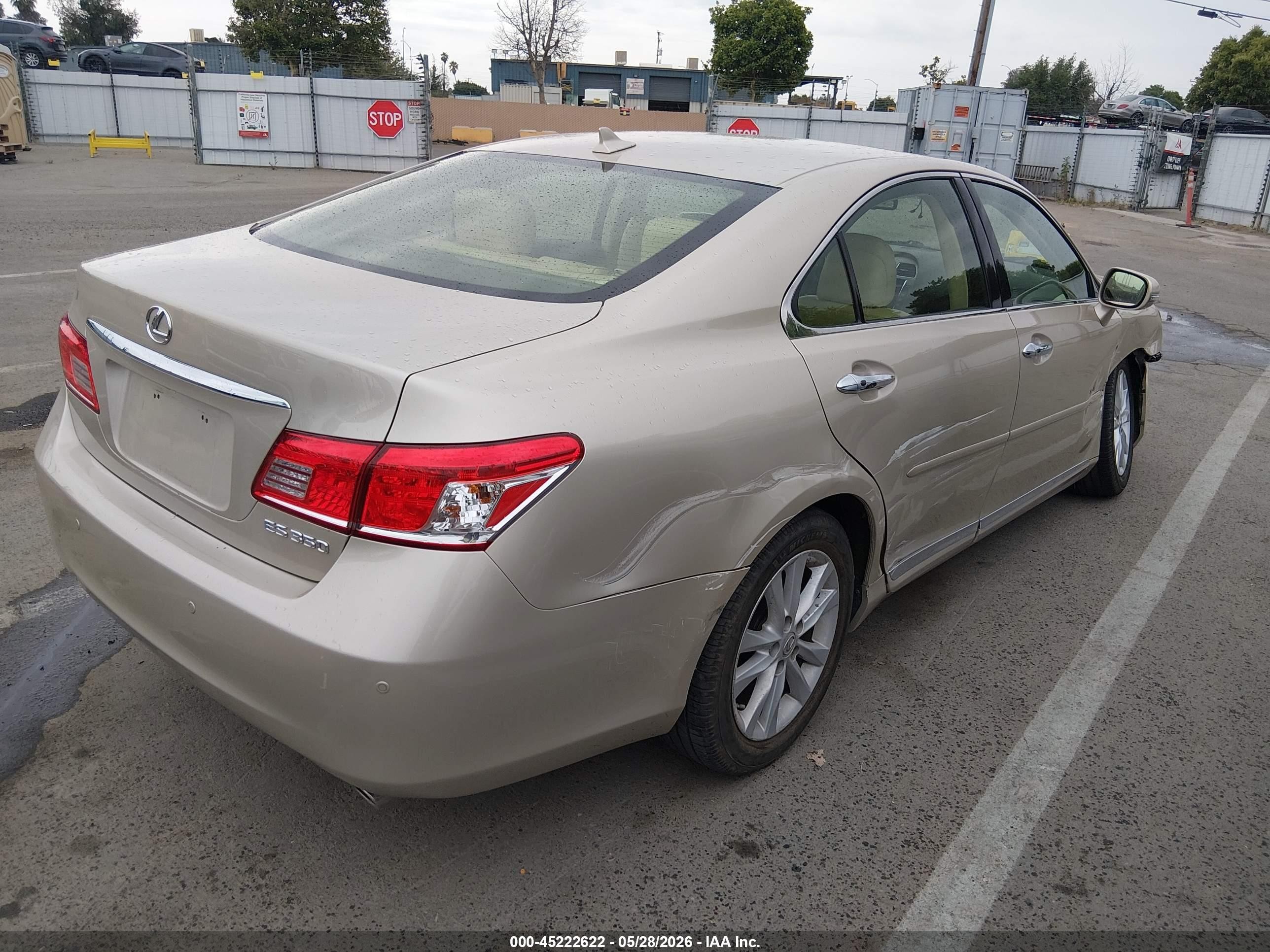 2012 Lexus Es 350   Gold vin: JTHBK1EG8C2486451