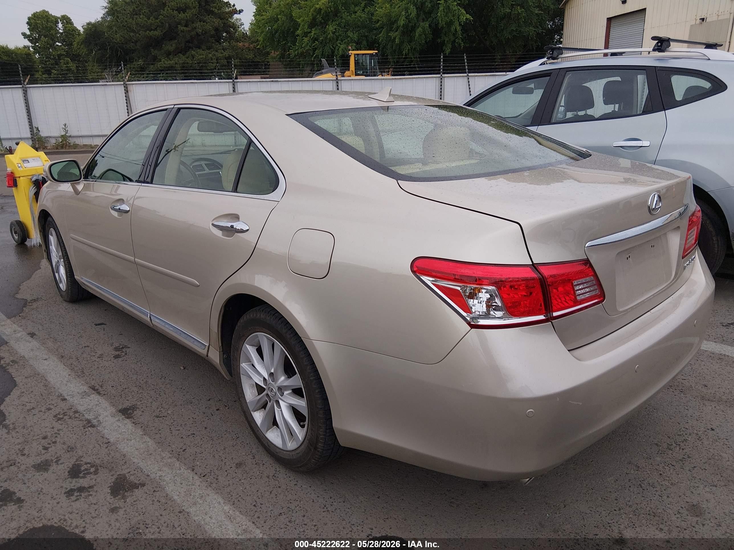 2012 Lexus Es 350   Gold vin: JTHBK1EG8C2486451