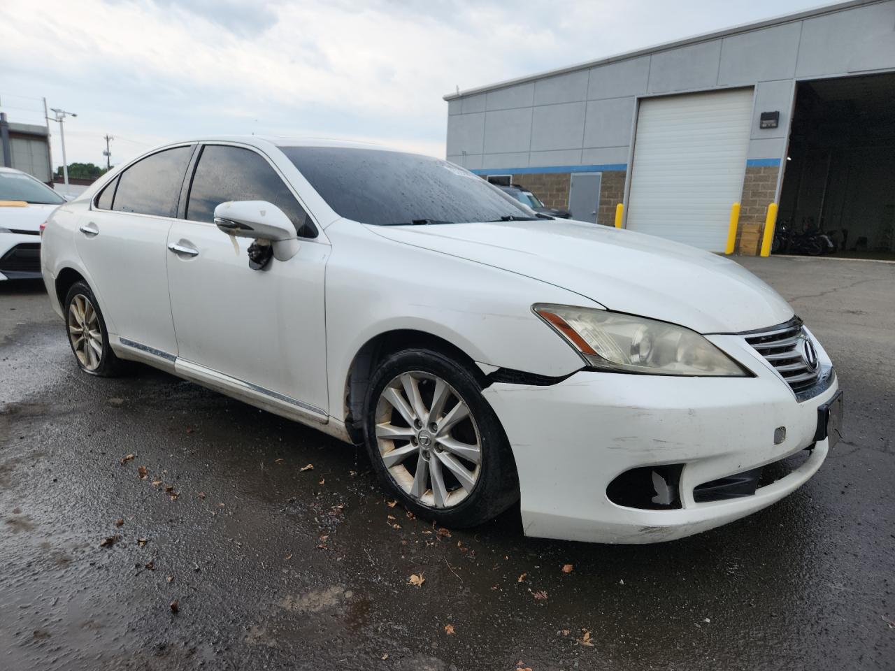 2012 Lexus Es 350 Белый vin: JTHBK1EG8C2507881 Damage: Right Head Lamp, Faded, Repair Required