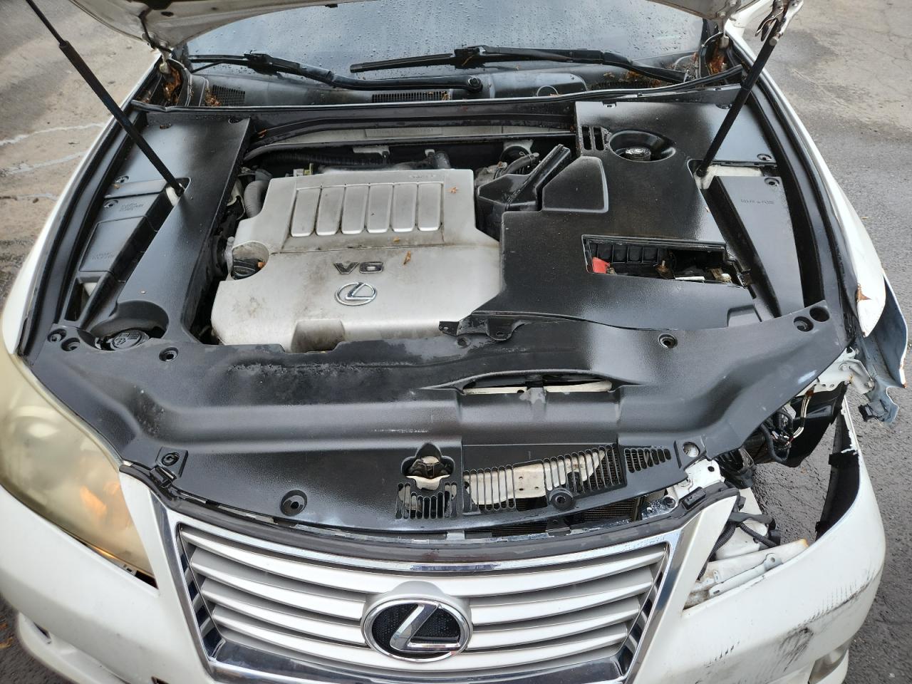 2012 Lexus Es 350 Белый vin: JTHBK1EG8C2507881 Damage: Grille, Broken, Replacement Required