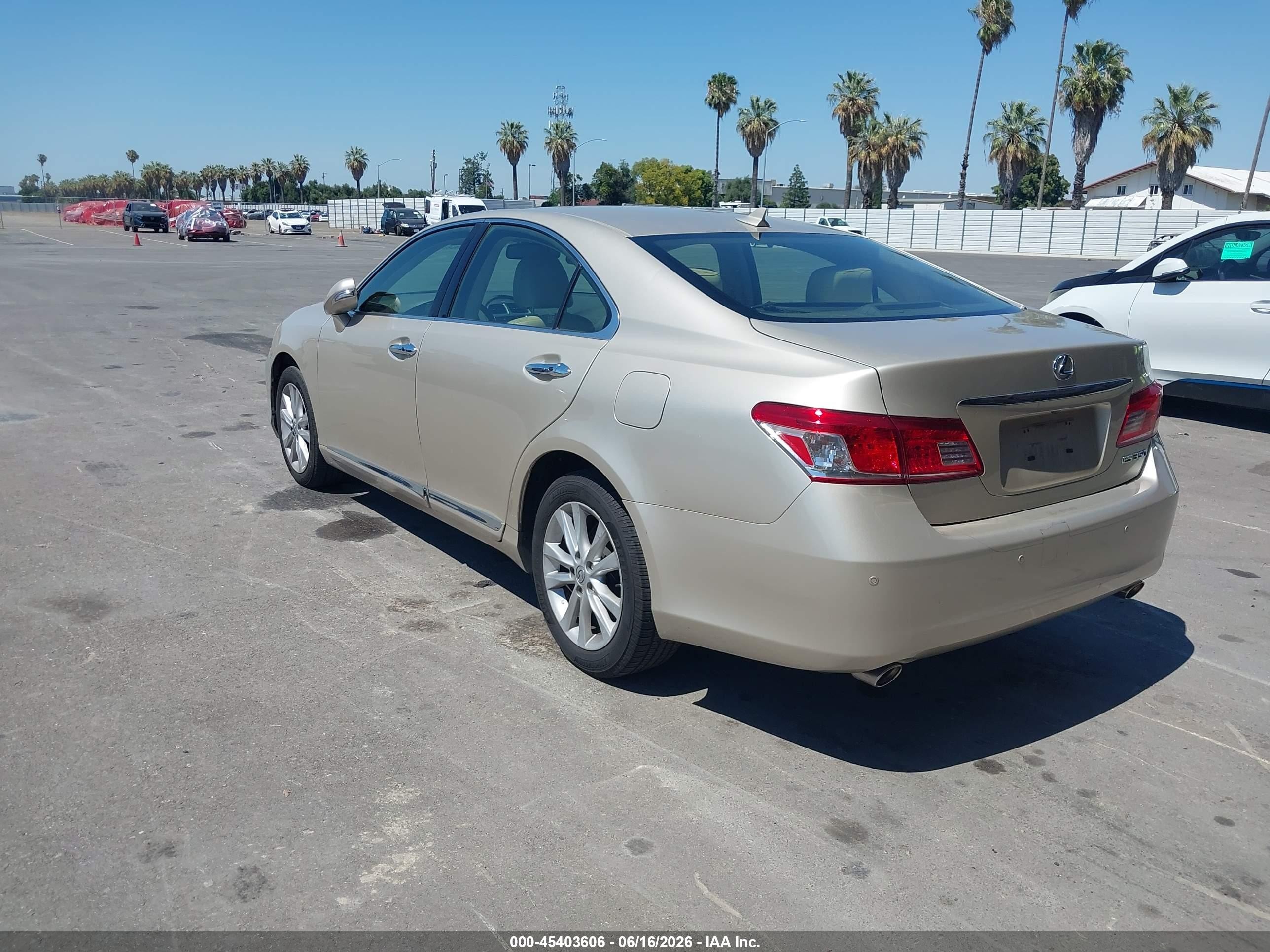 2012 Lexus Es 350 Gold vin: JTHBK1EG8C2509789