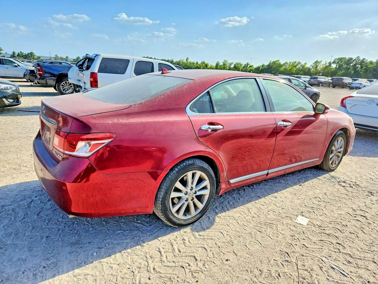 2010 Lexus Es 350 Красный vin: JTHBK1EG9A2350455