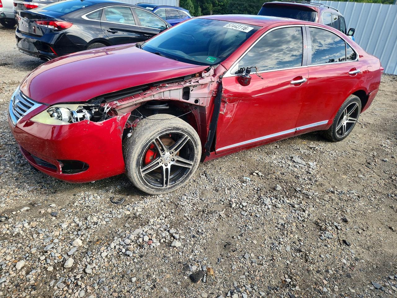 2010 Lexus Es 350 Red vin: JTHBK1EG9A2351329