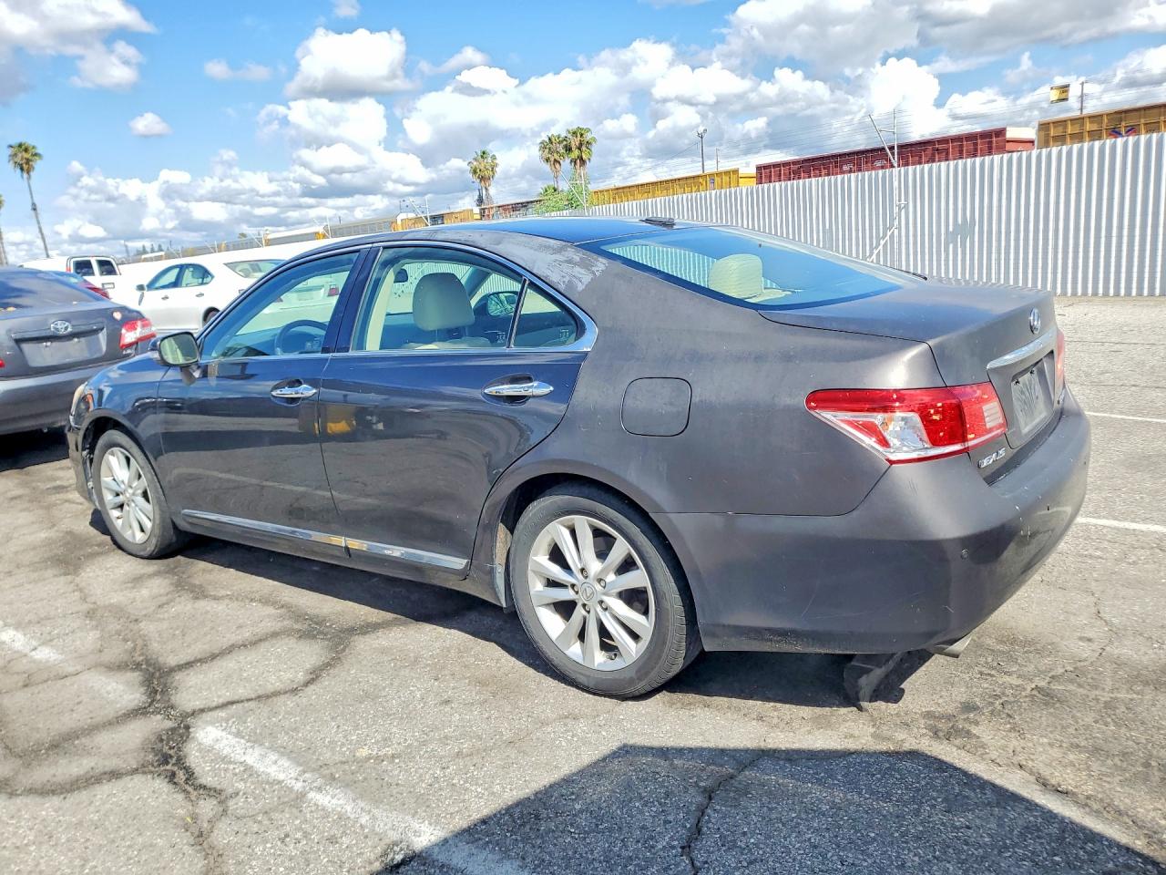 2010 Lexus Es 350 Gray vin: JTHBK1EG9A2361603