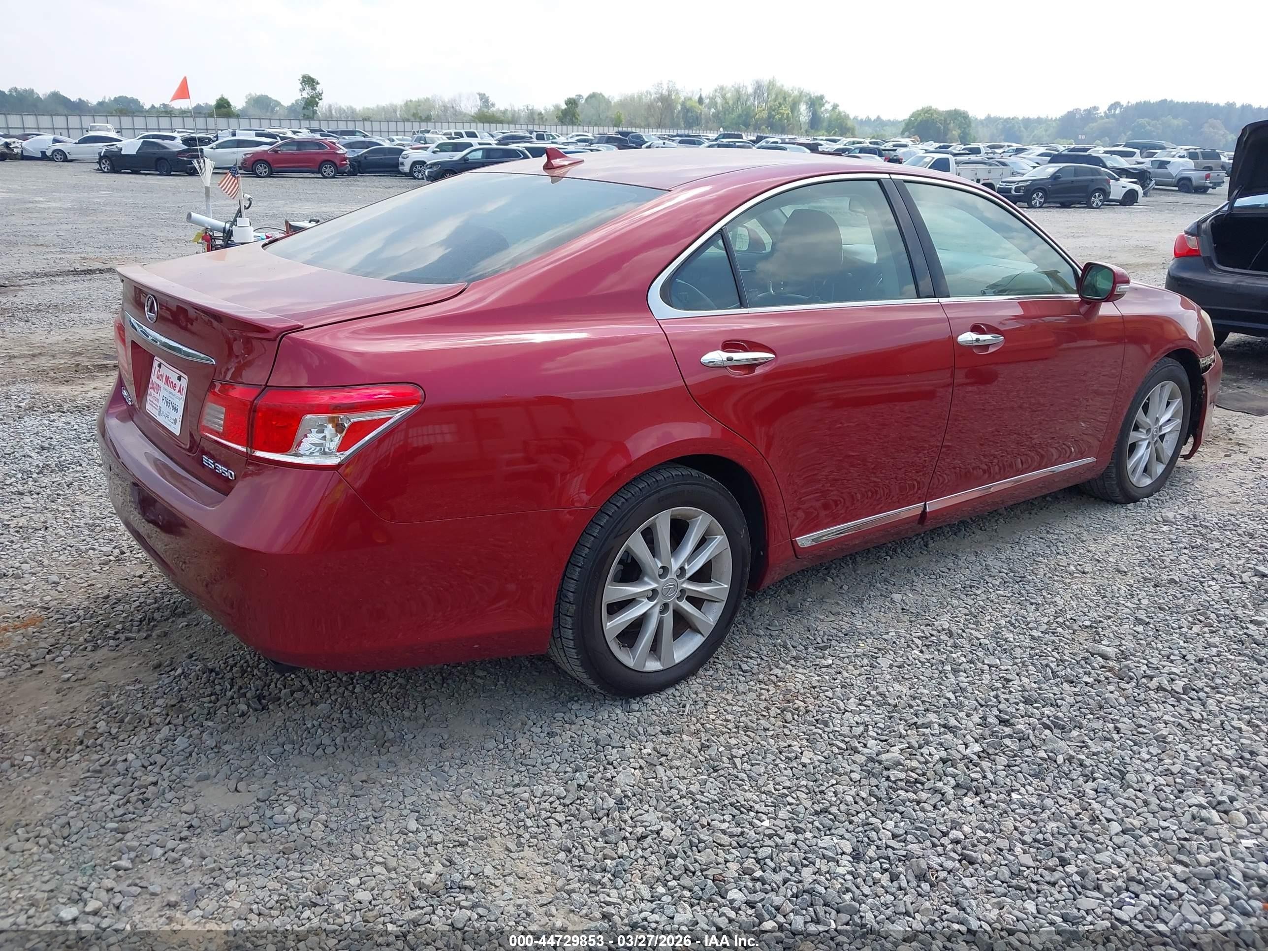 2010 Lexus Es 350 Maroon vin: JTHBK1EG9A2385674