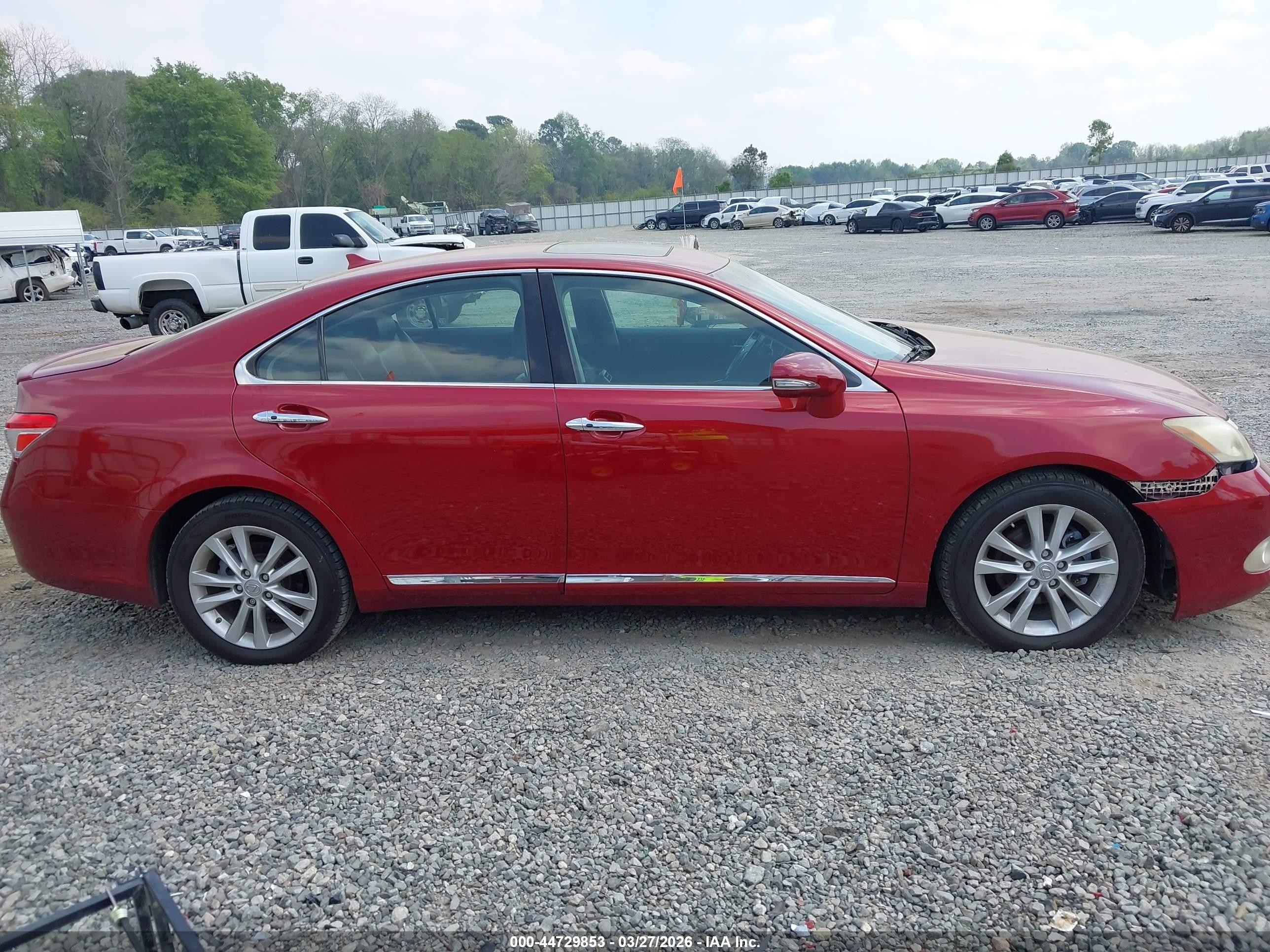2010 Lexus Es 350 Maroon vin: JTHBK1EG9A2385674