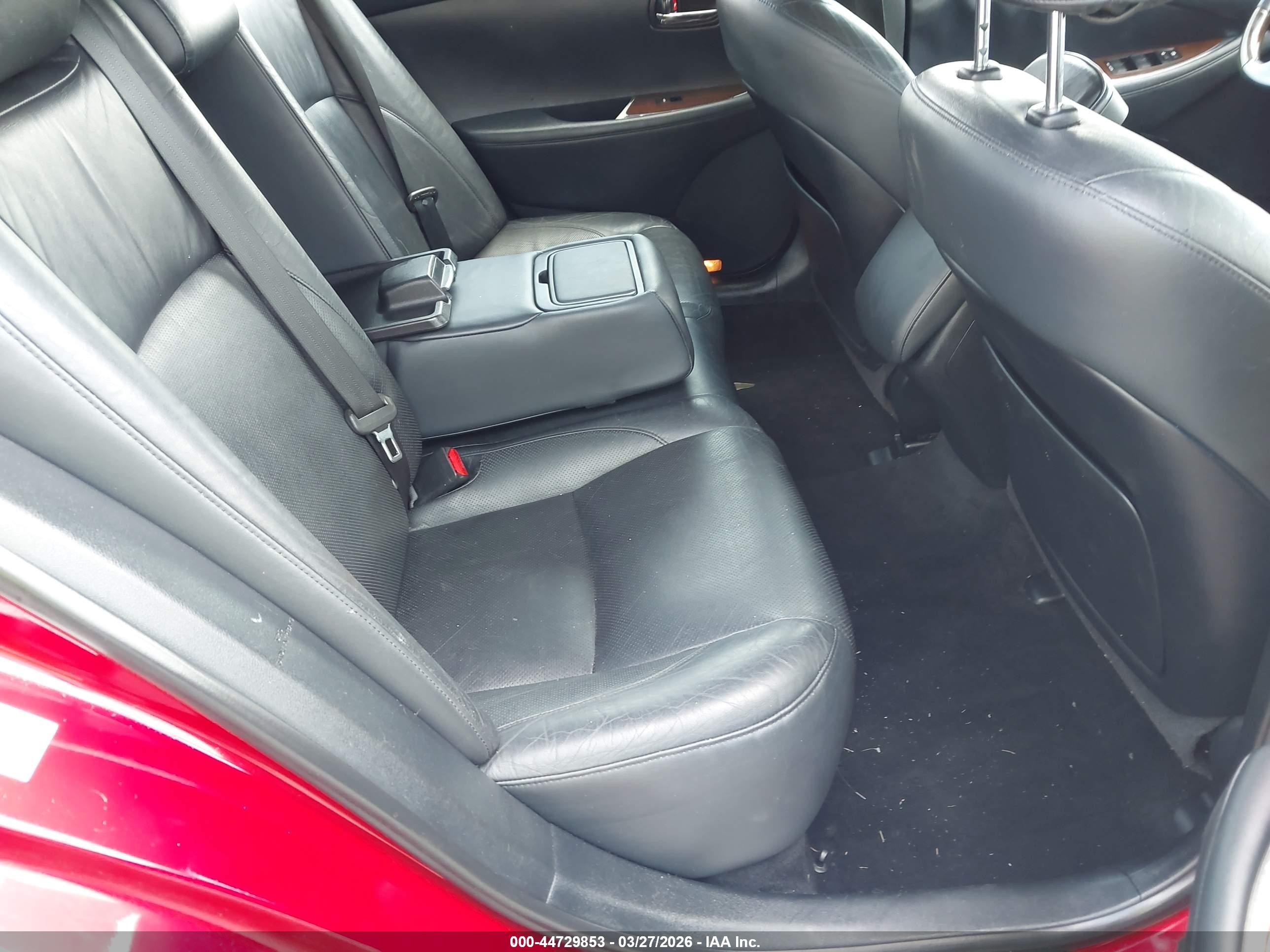 2010 Lexus Es 350 Maroon vin: JTHBK1EG9A2385674