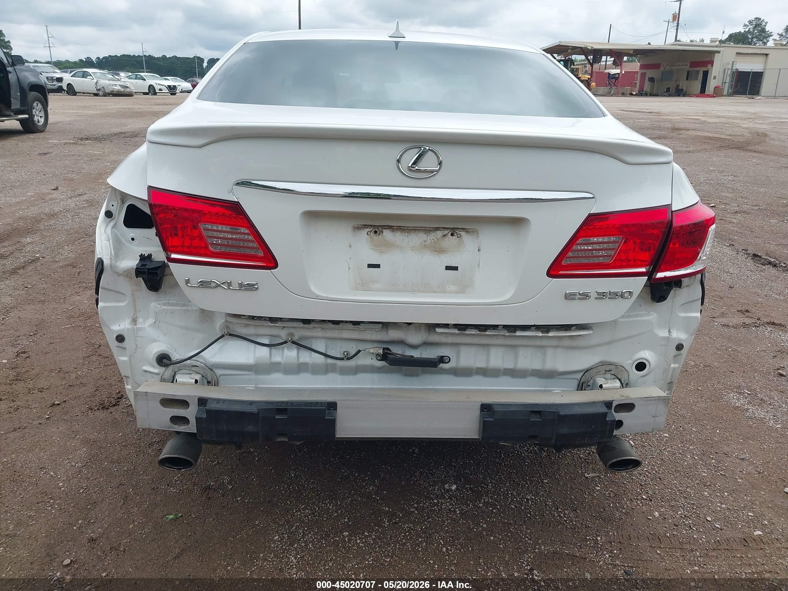 2010 Lexus Es 350 White vin: JTHBK1EG9A2391099