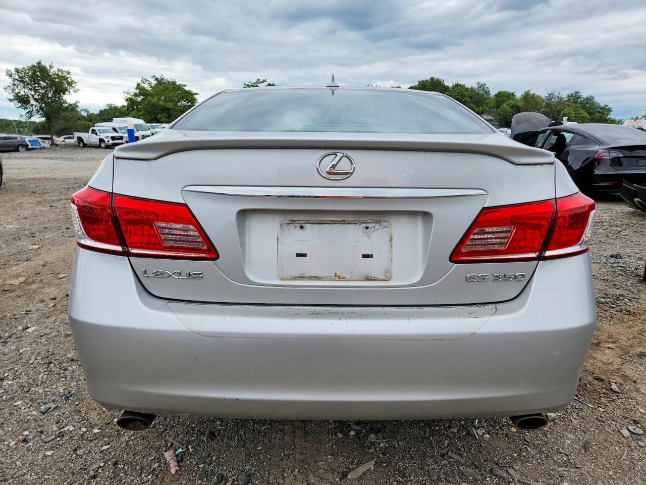 2010 Lexus Es 350 Silver vin: JTHBK1EG9A2394438