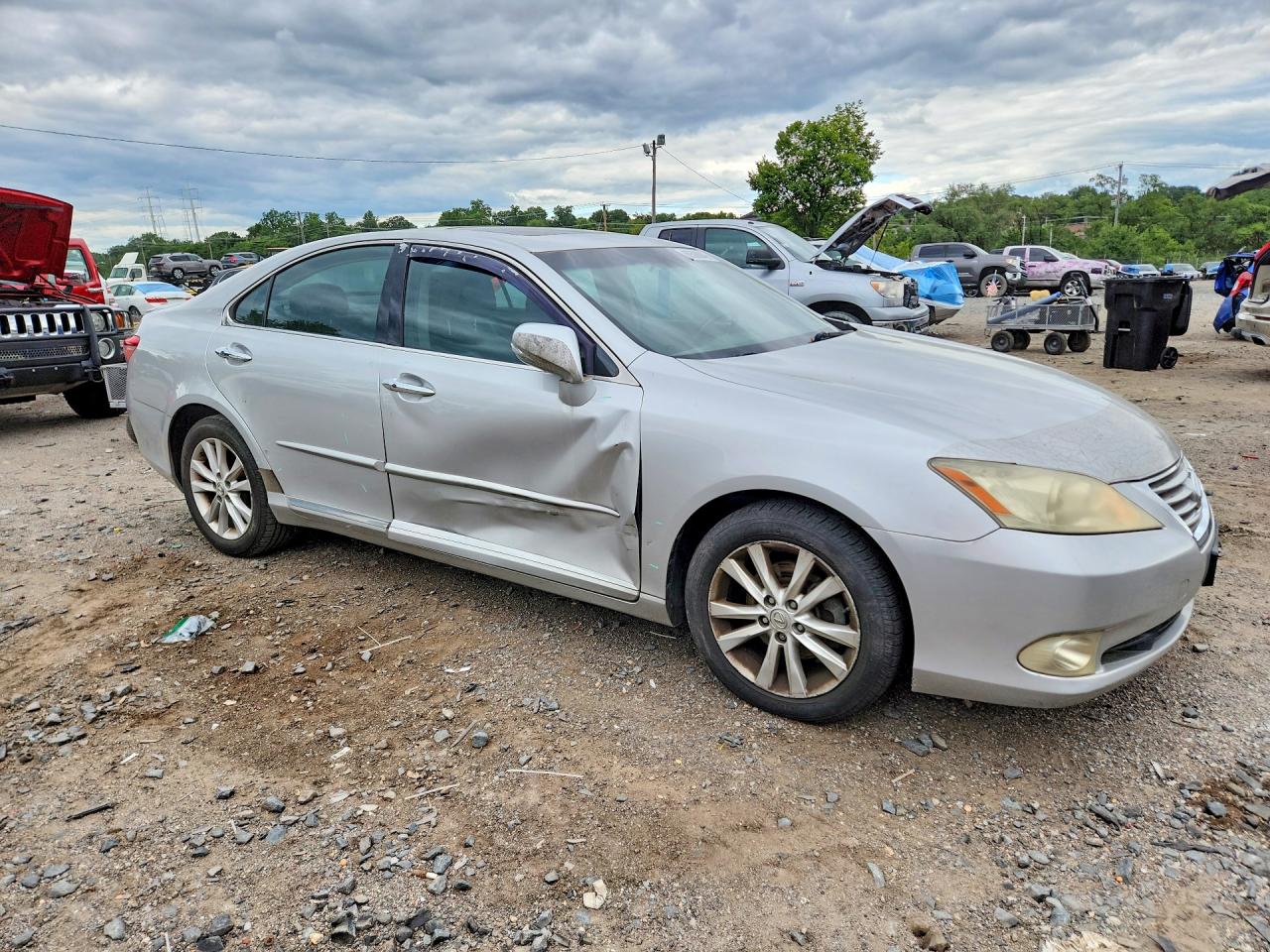 2010 Lexus Es 350 Silver vin: JTHBK1EG9A2394438